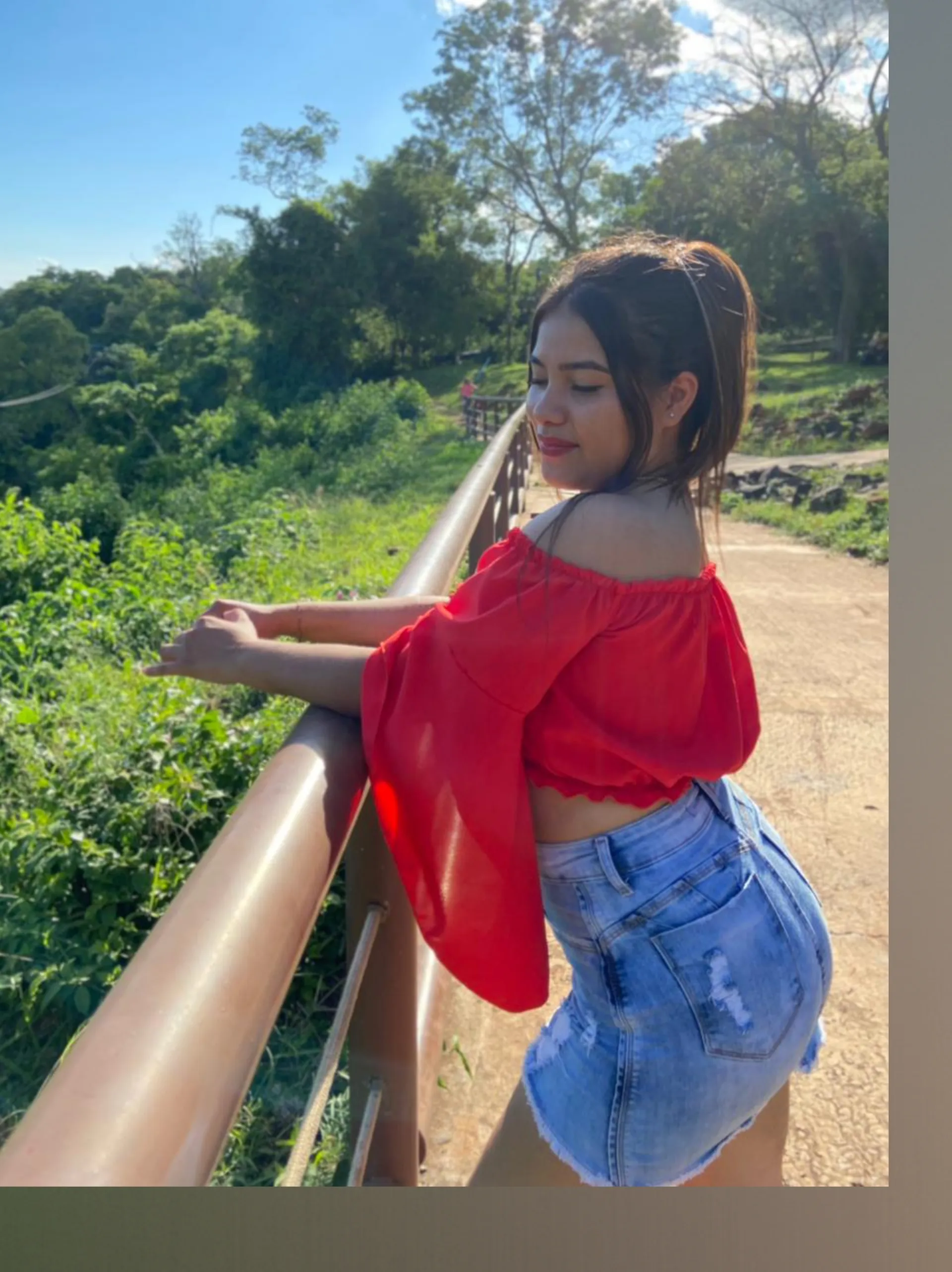 Rosalía Paredes OnlyFans header