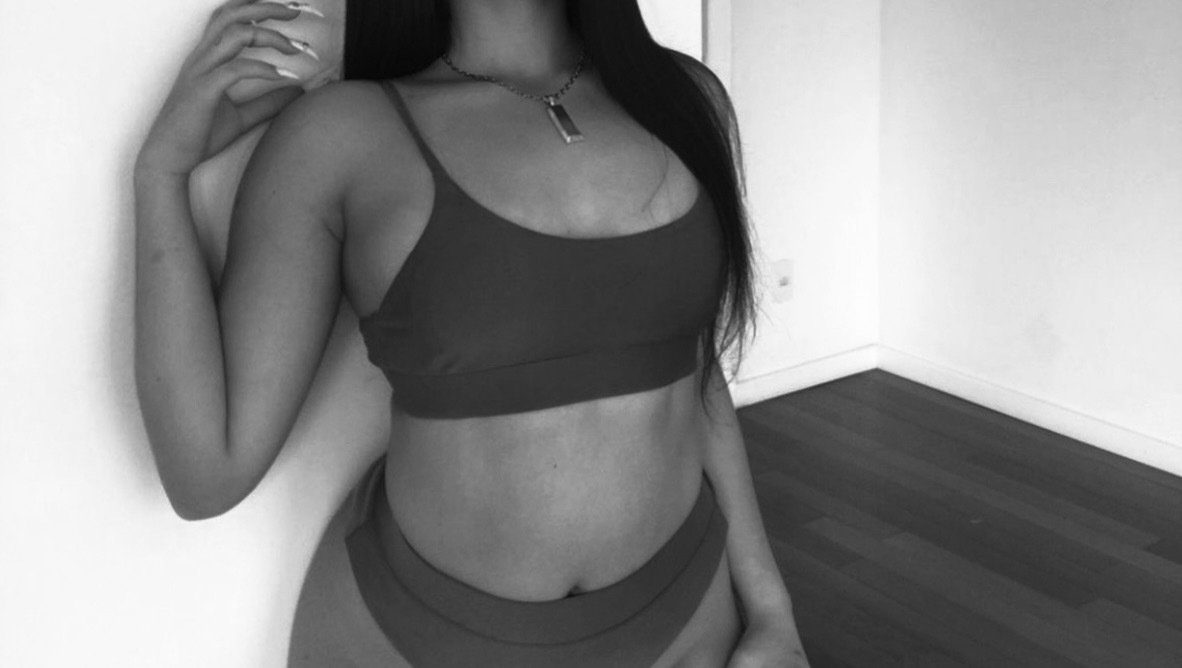 Vivi OnlyFans header