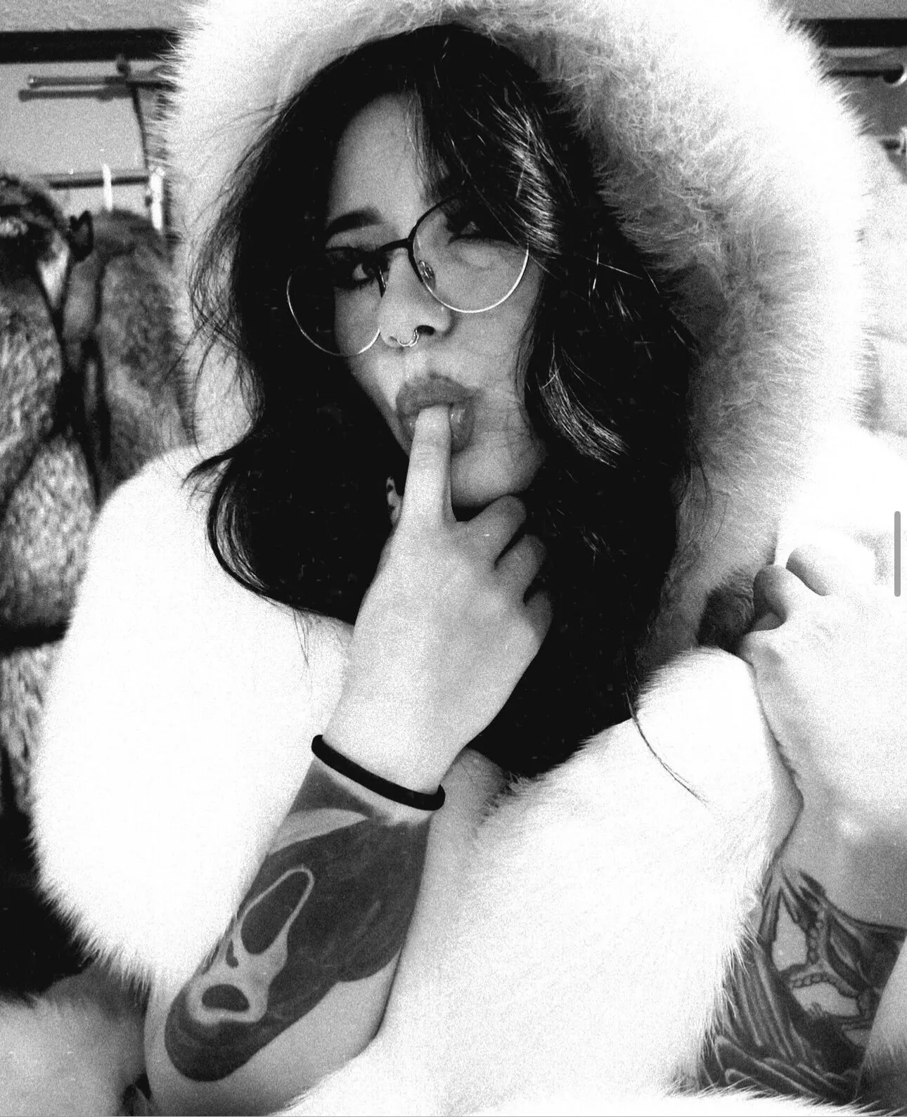 Vixenfurs OnlyFans header