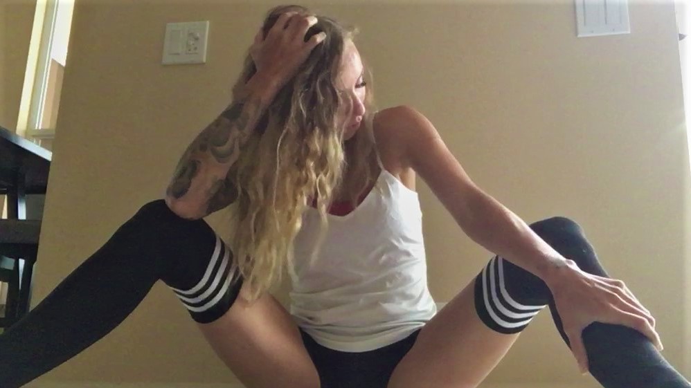 Vixen In Red OnlyFans