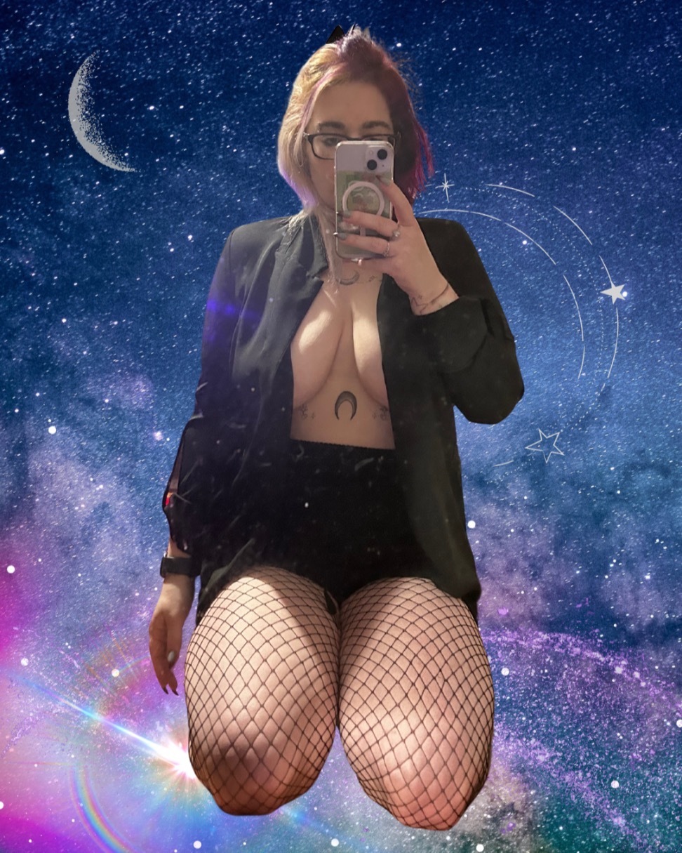 𝒱𝒾𝓍𝓍𝑒𝓃 ✨ OnlyFans