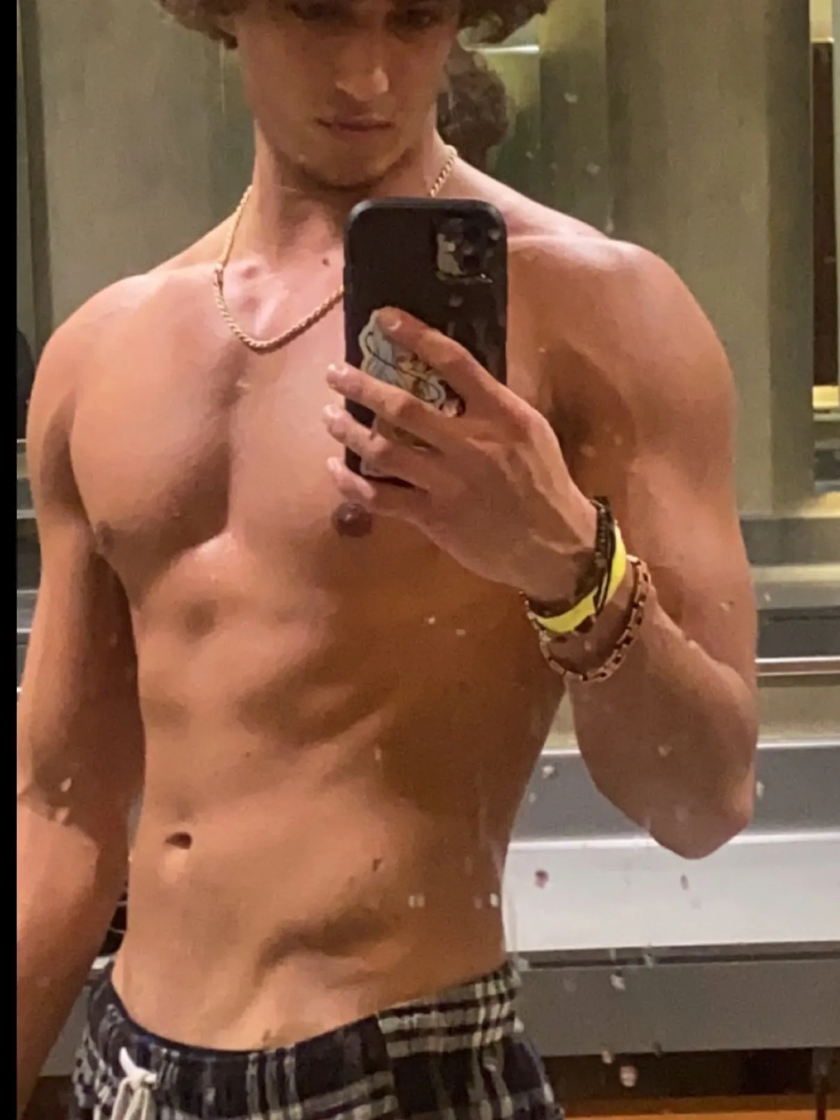 Vlazah OnlyFans header