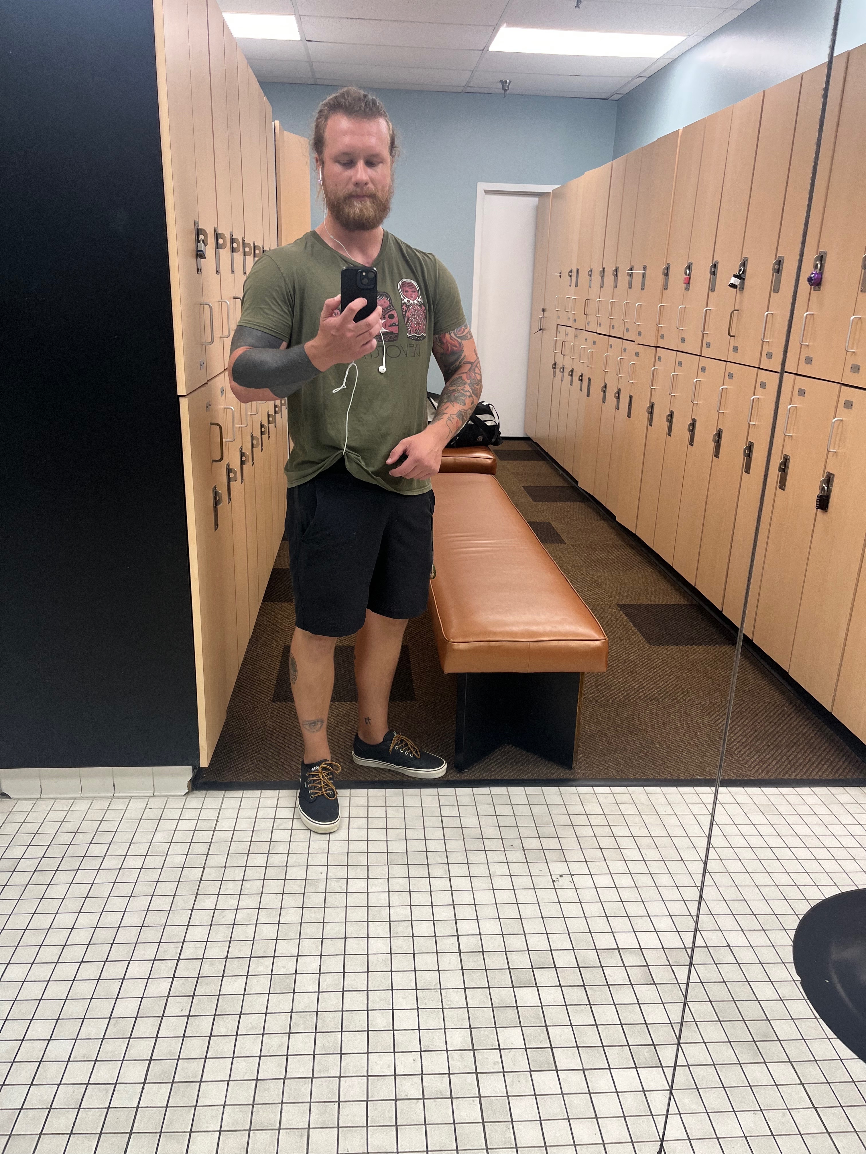 Vnturer OnlyFans header