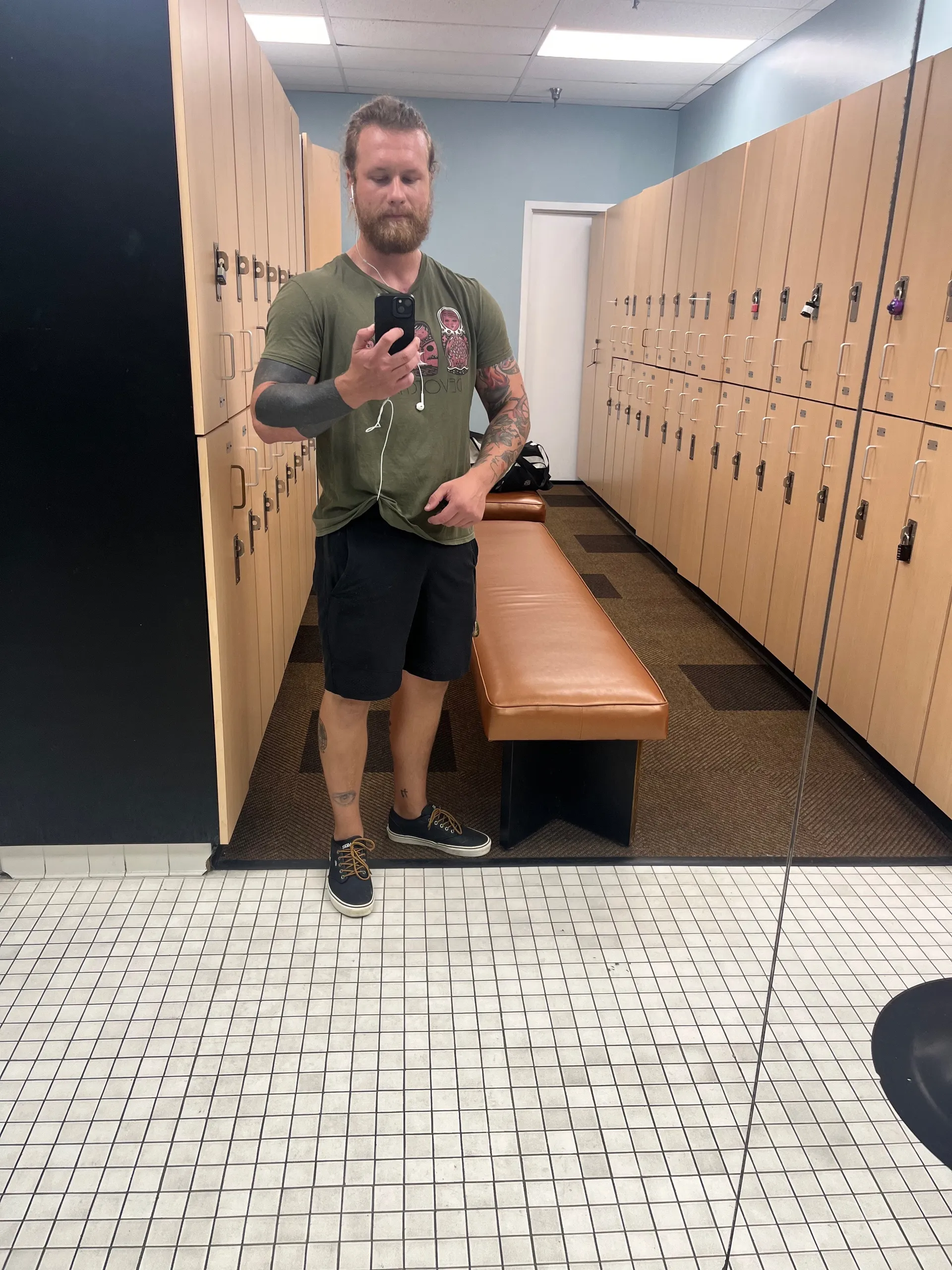 Vnturer OnlyFans header