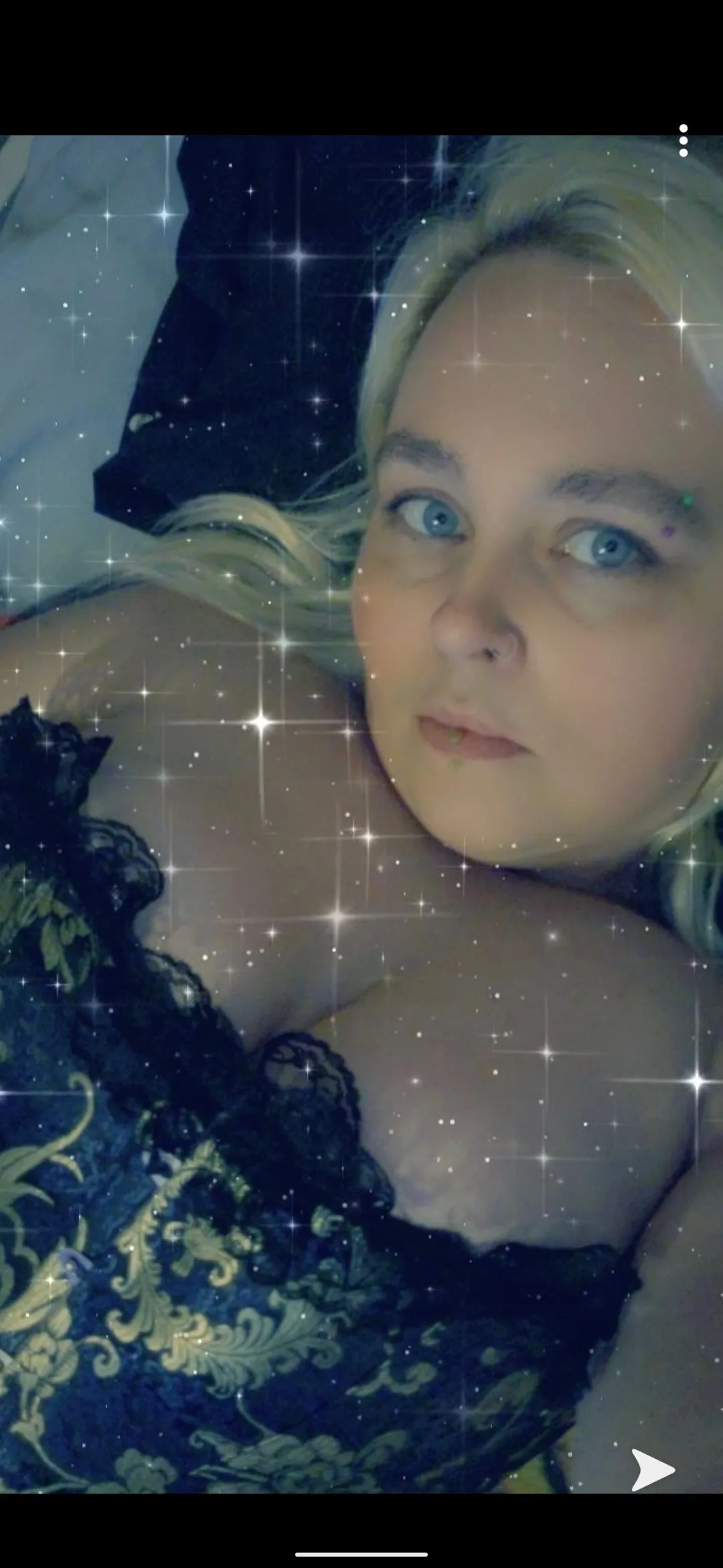 Volandra OnlyFans header