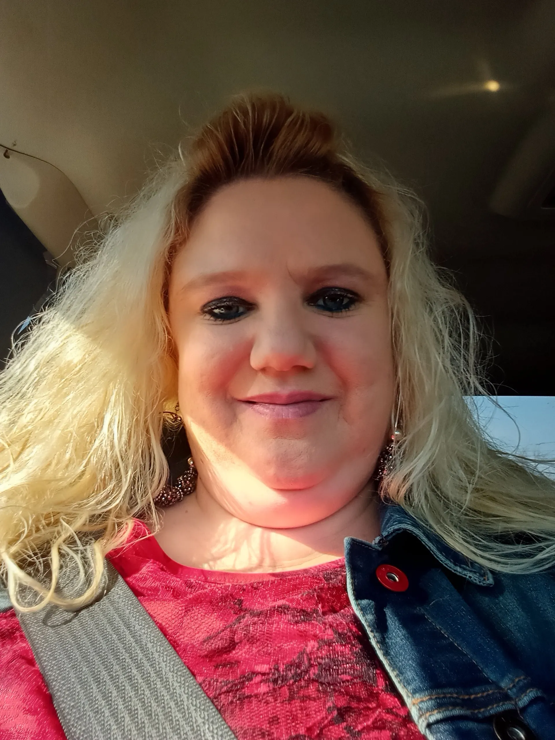 VoluptuousAthena OnlyFans header