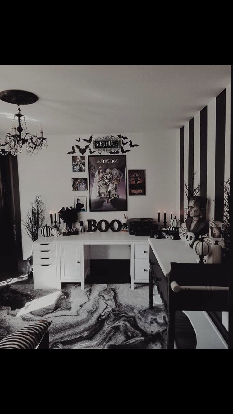 Von Dahlia OnlyFans header