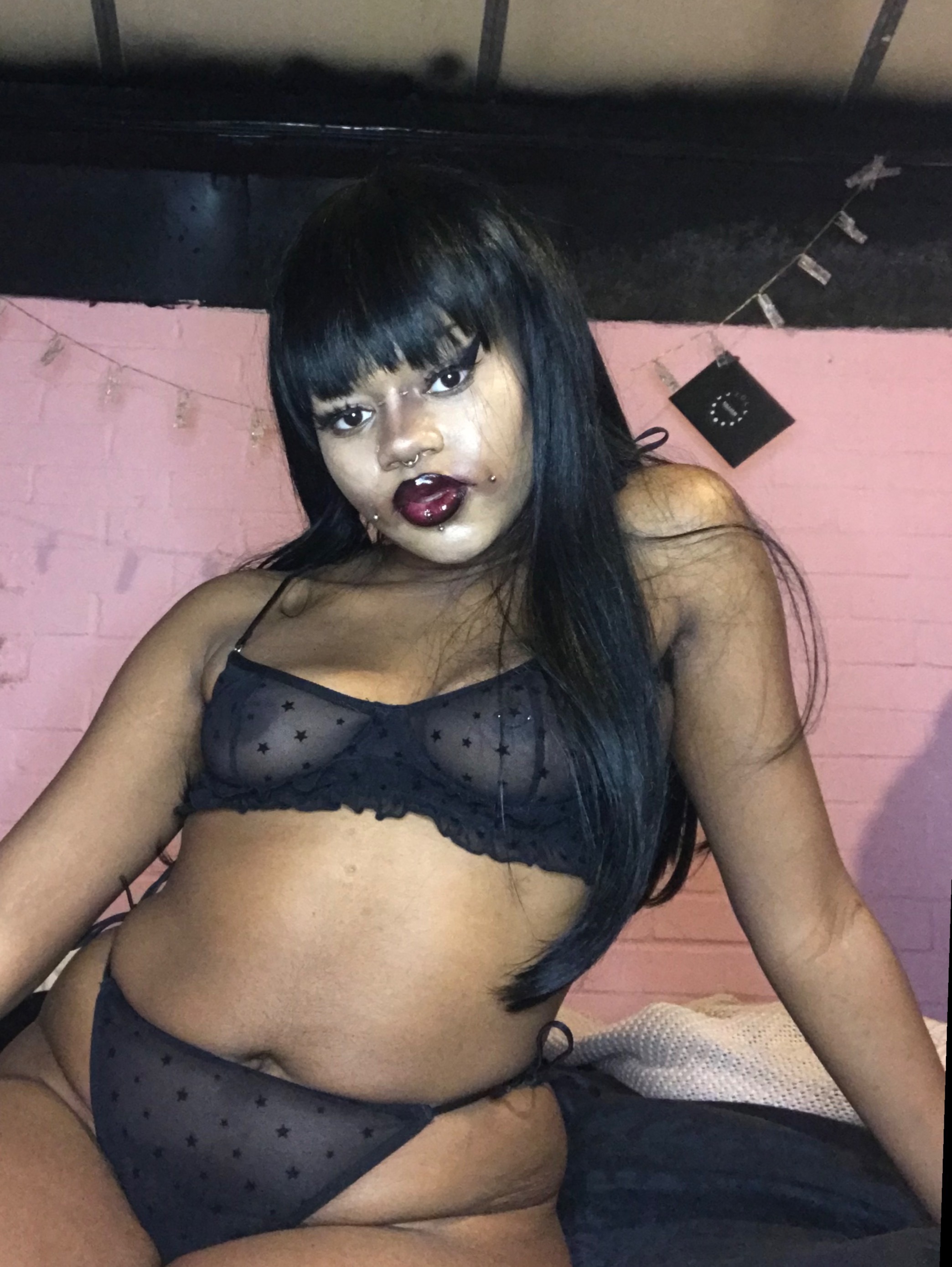 𝕭𝖑𝖞𝖙𝖍𝖊 𝖁𝖔𝖓 𝕱𝖑𝖔𝖔𝖟𝖞 OnlyFans