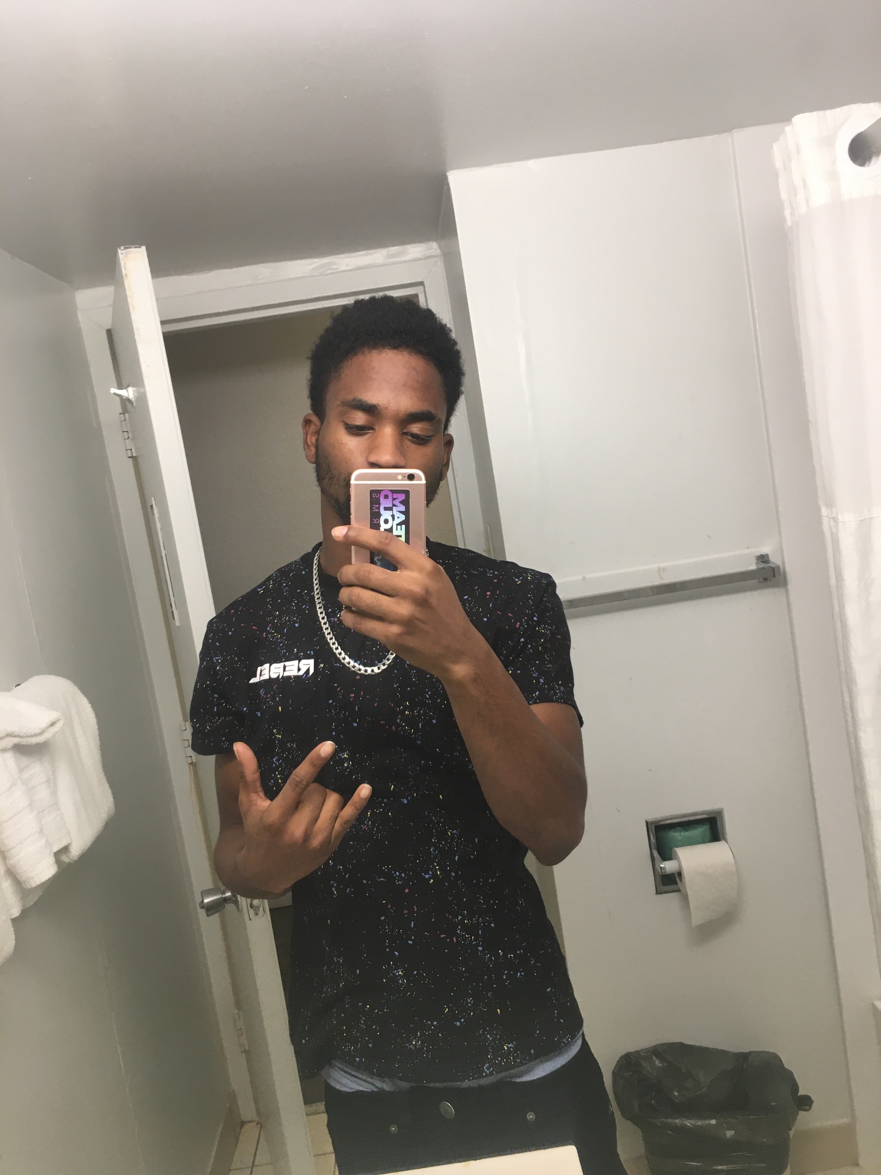 Vonsky D OnlyFans header