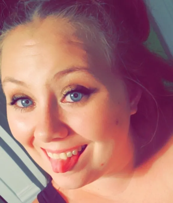 Renée OnlyFans header