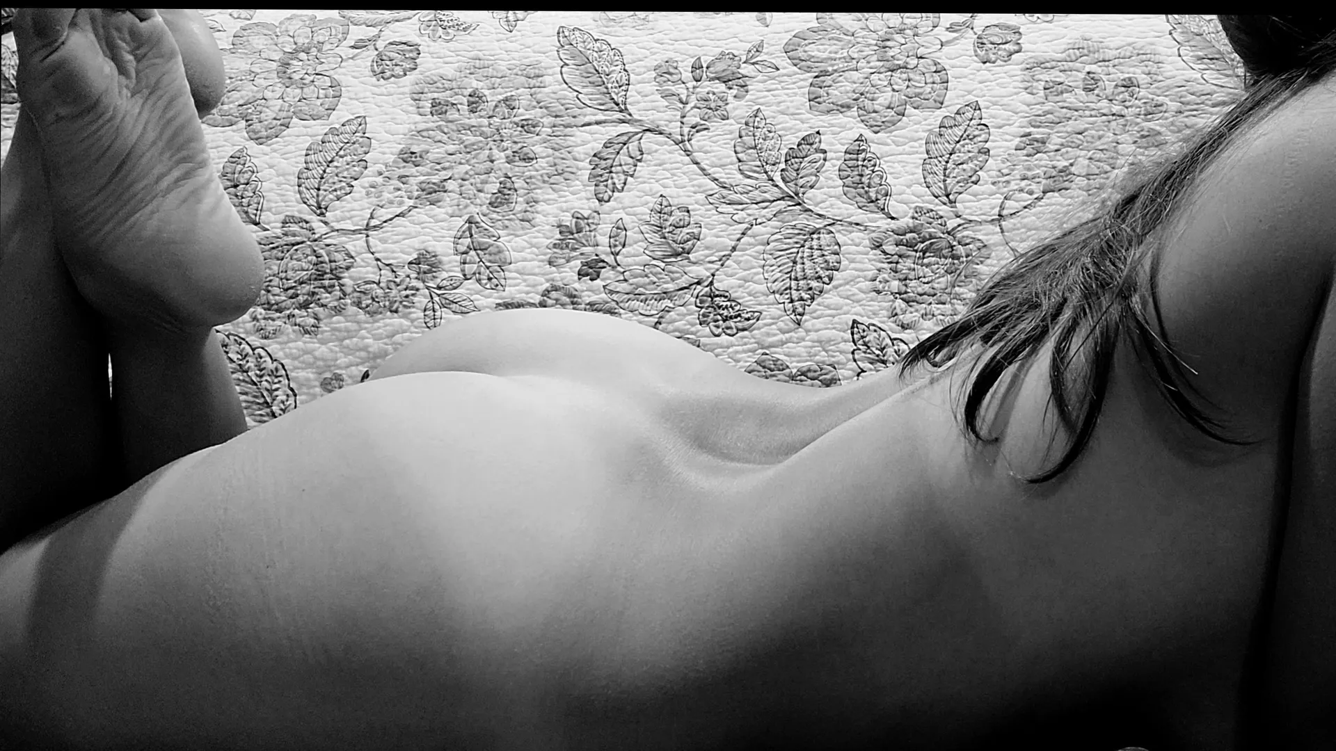 Elle OnlyFans header