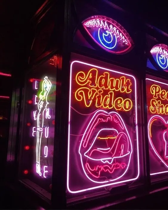 Vivi 💎 OnlyFans header