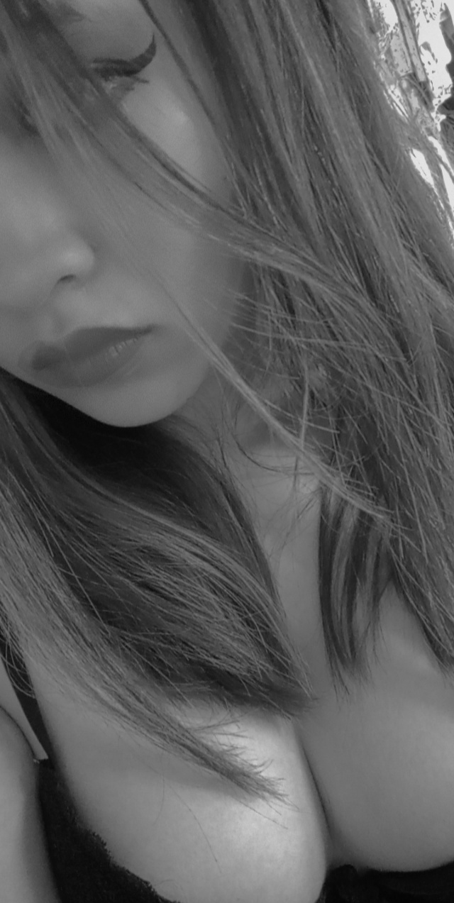 Violet Yeung OnlyFans header