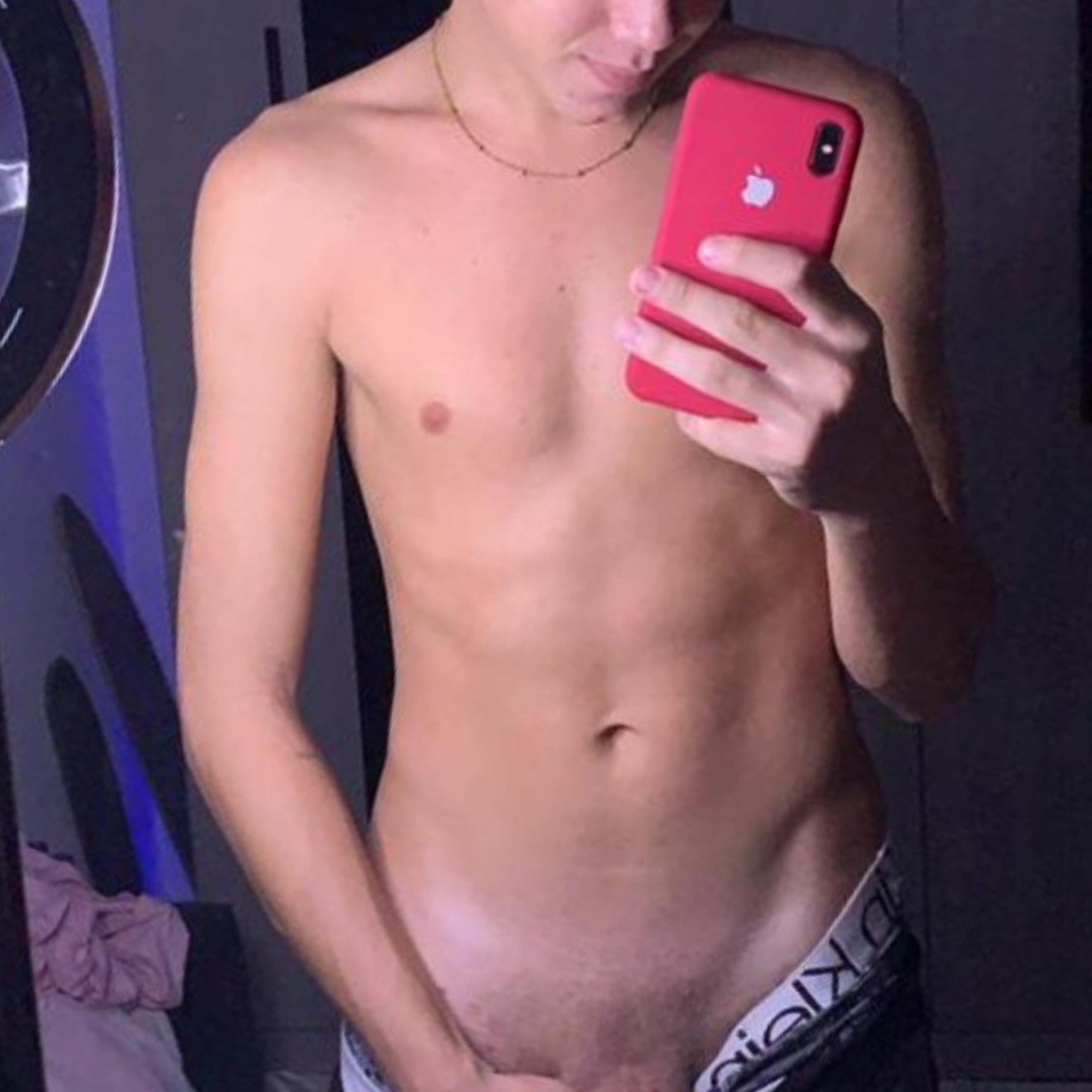 Vyperez_ OnlyFans header
