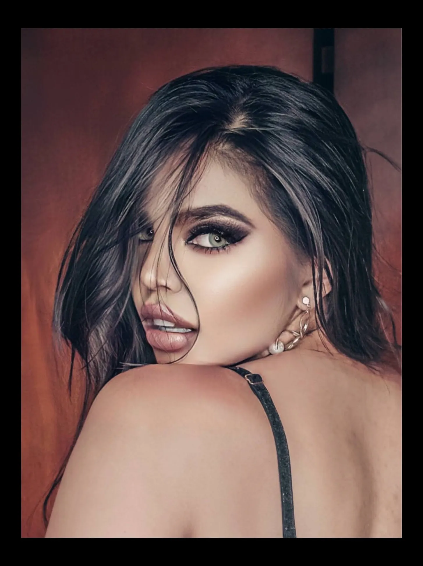 VyQueen OnlyFans header