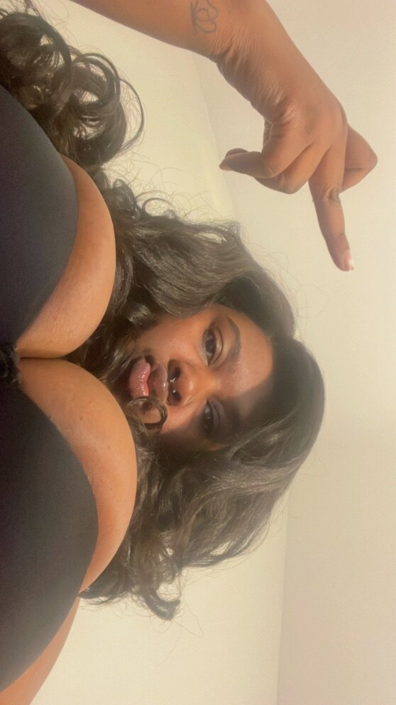 𝐆𝐎𝐃𝐃𝐄𝐒𝐒 𝐒𝐘𝐍 😈 OnlyFans