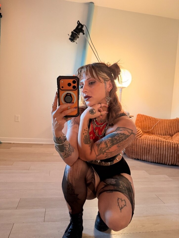 Saria OnlyFans