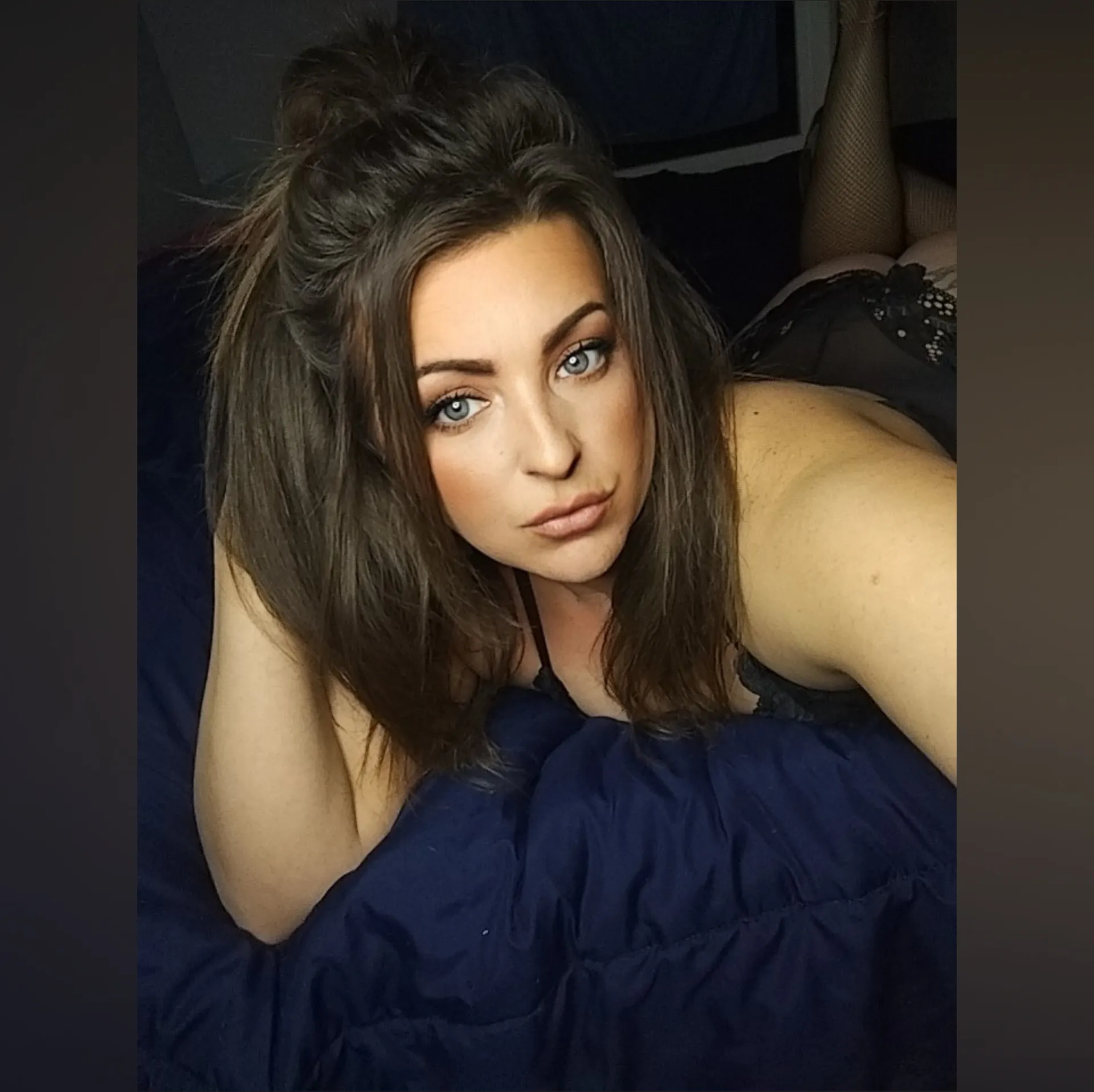 white-Lilly OnlyFans header