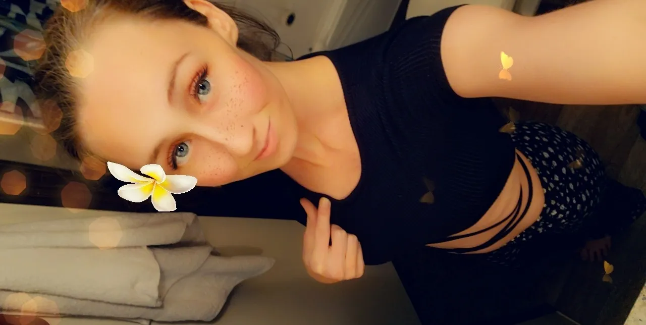 Haylie 😍😊 OnlyFans header