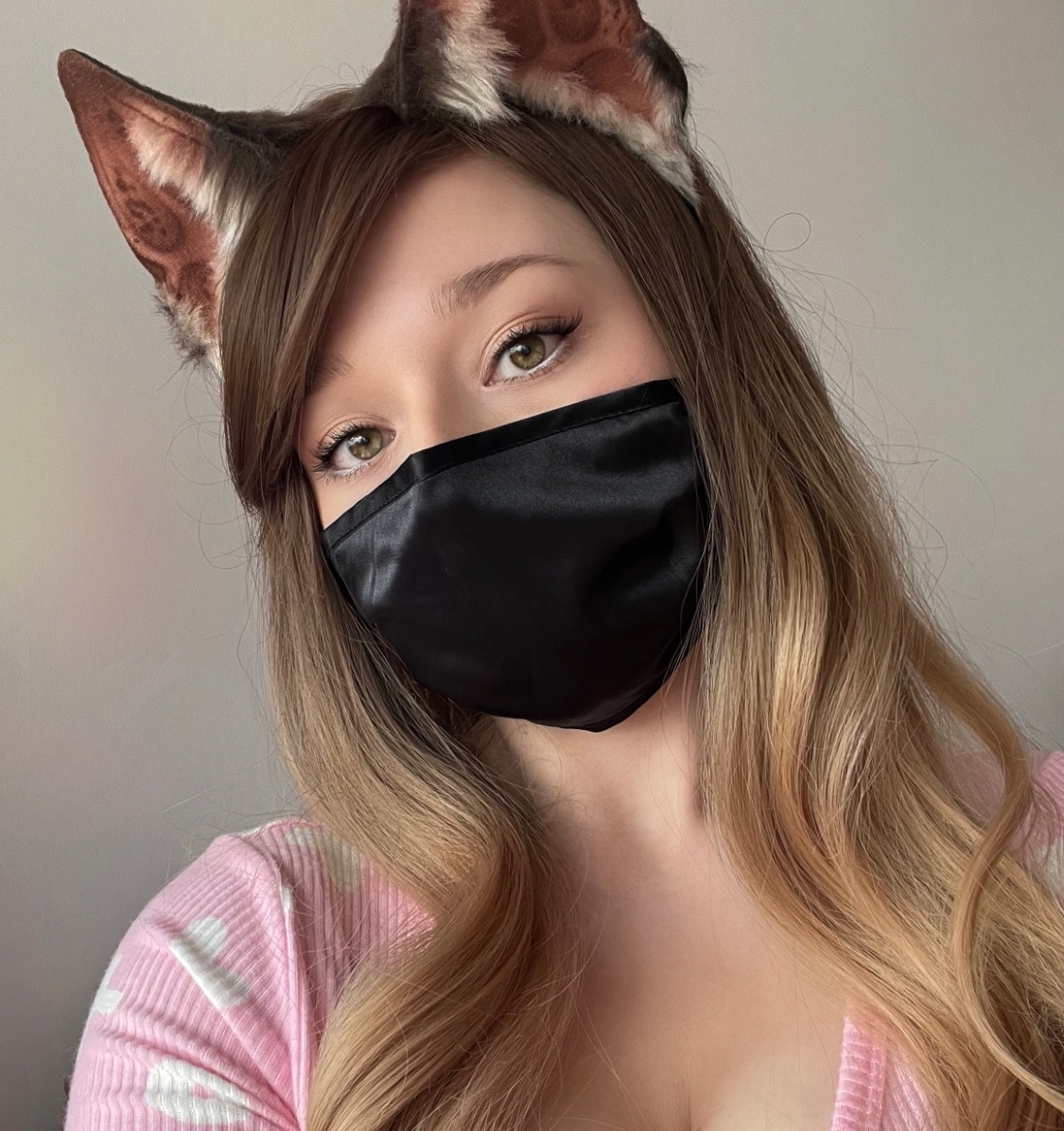 White Foxxy OnlyFans