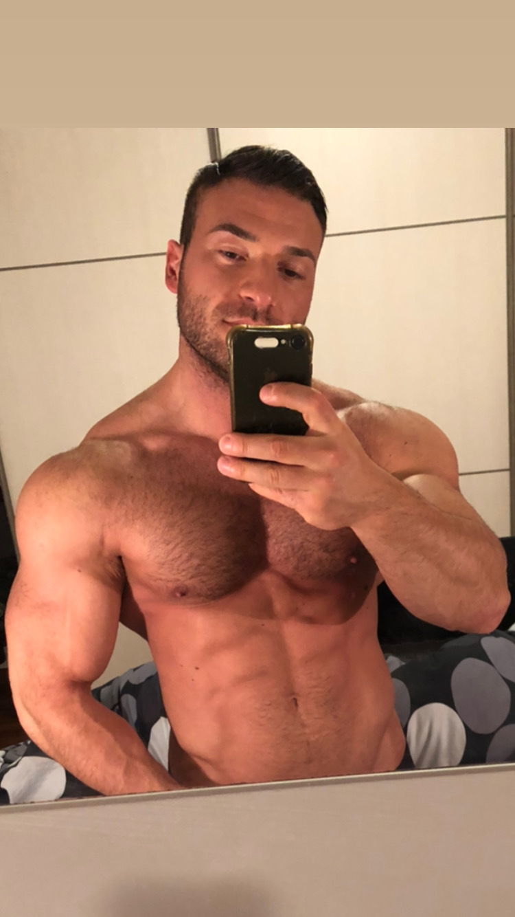 White Shark 900 OnlyFans