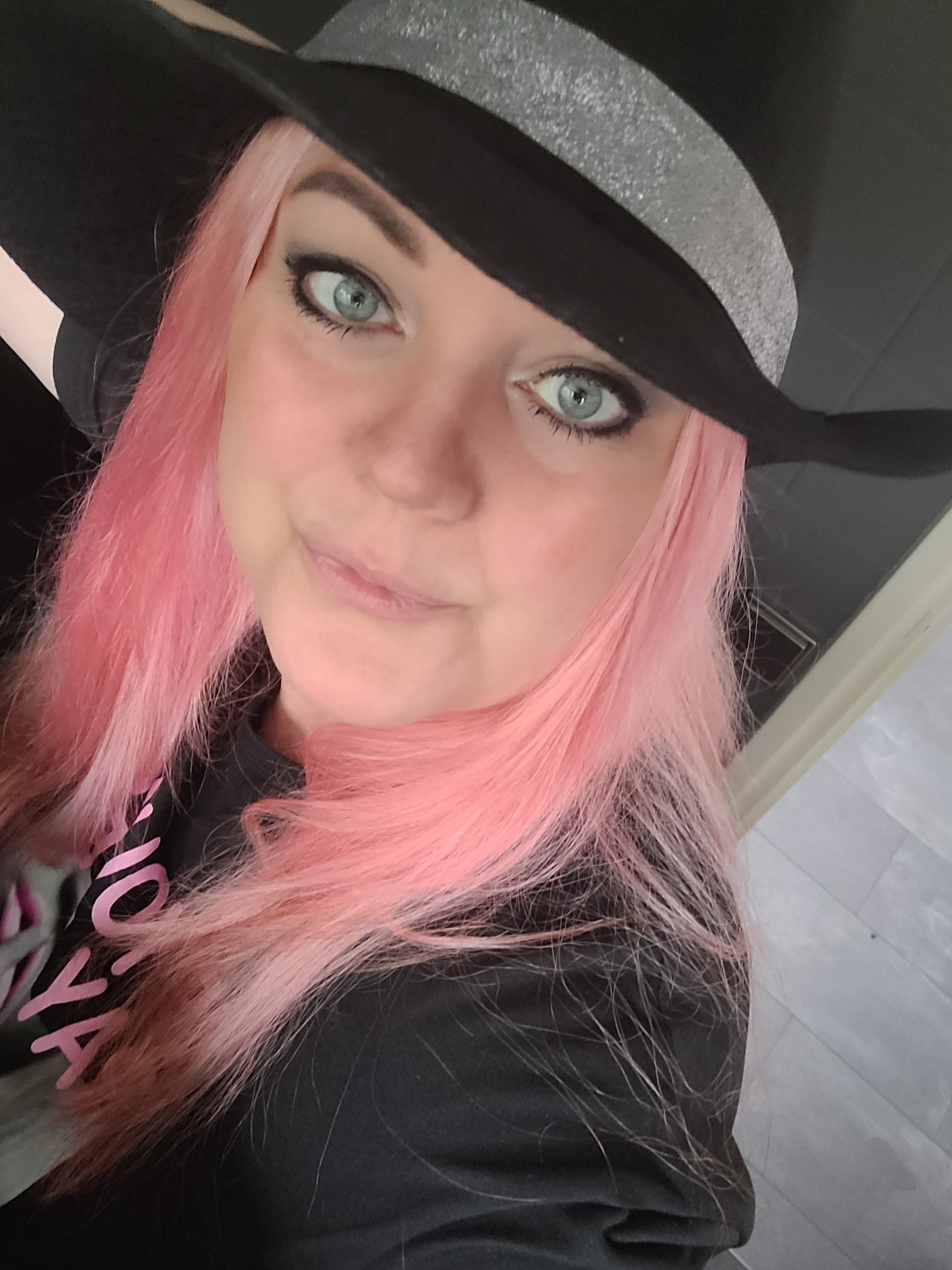 Lilly - Rose OnlyFans