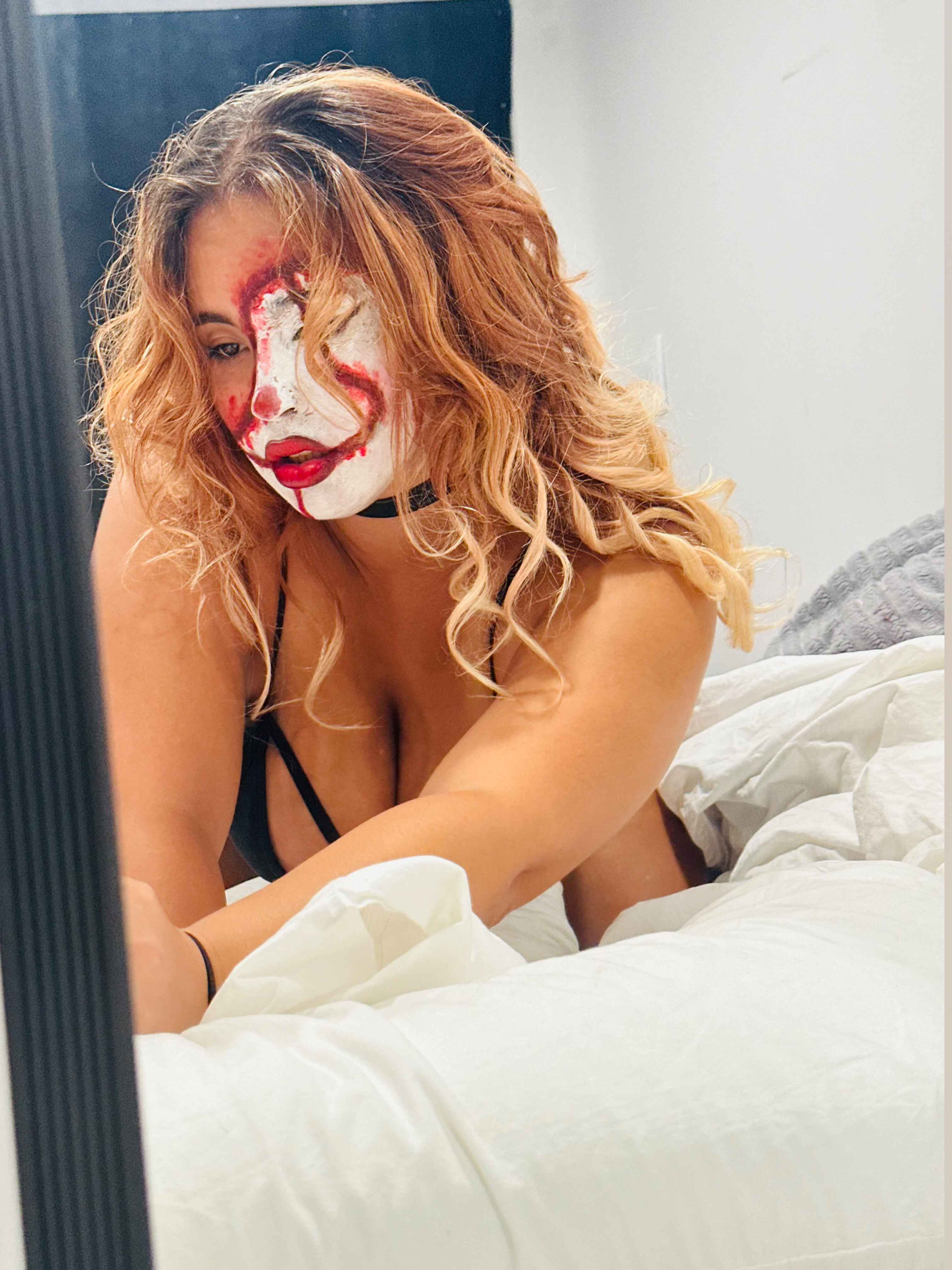 whitney OnlyFans header