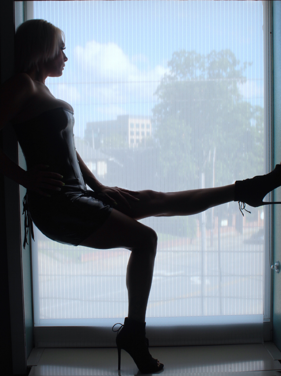 Whitnny Milli OnlyFans header