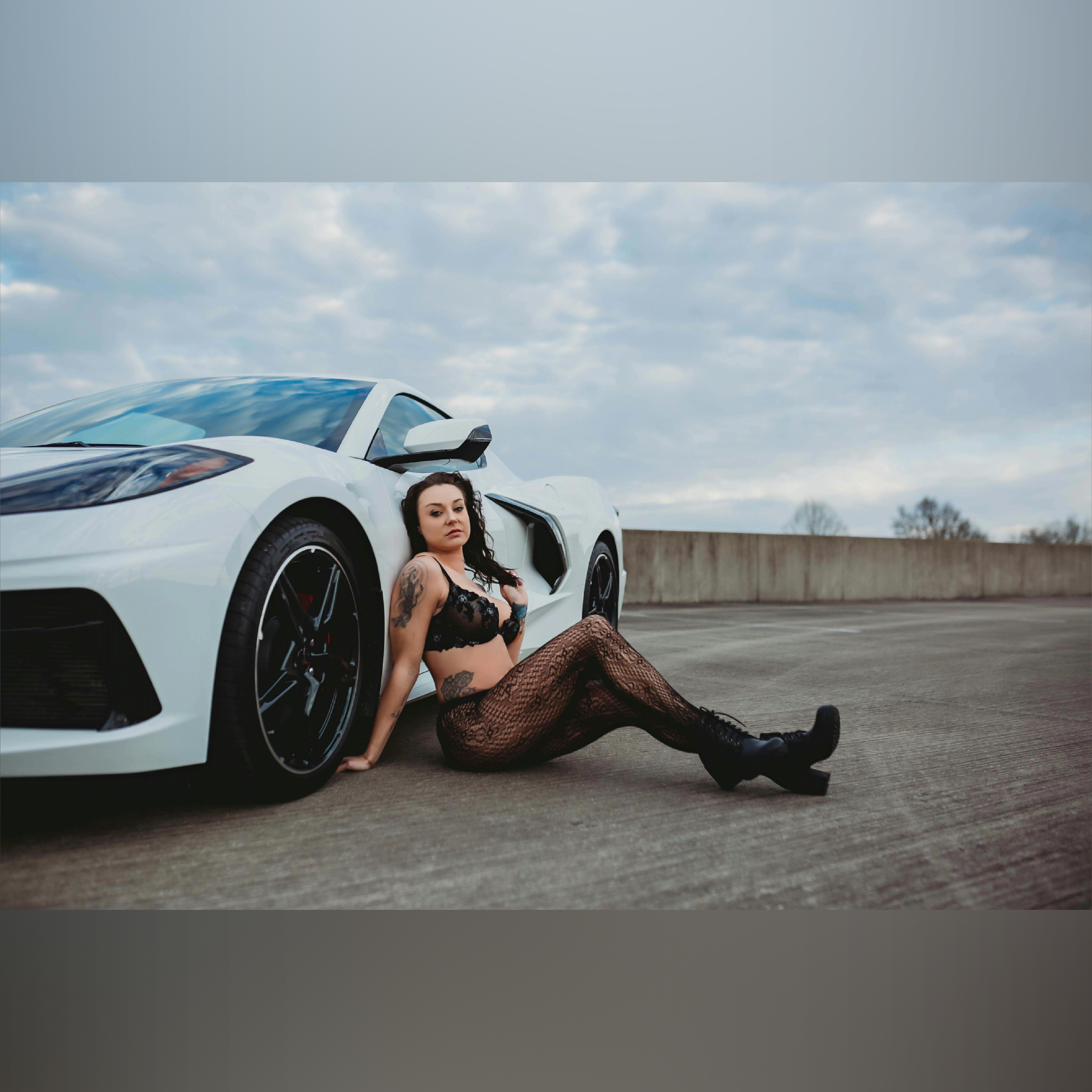 Whizzle OnlyFans header