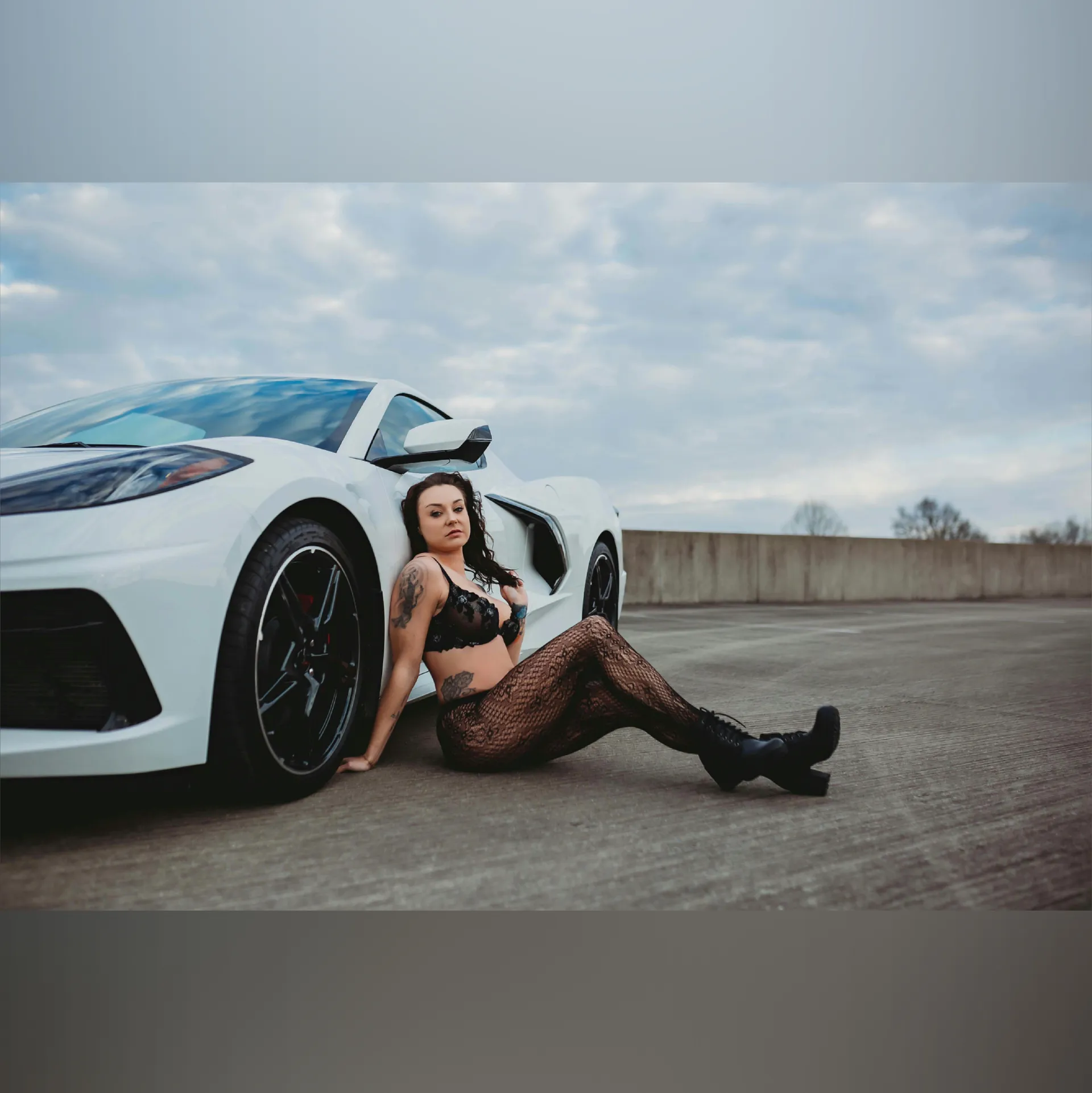 Whizzle OnlyFans header