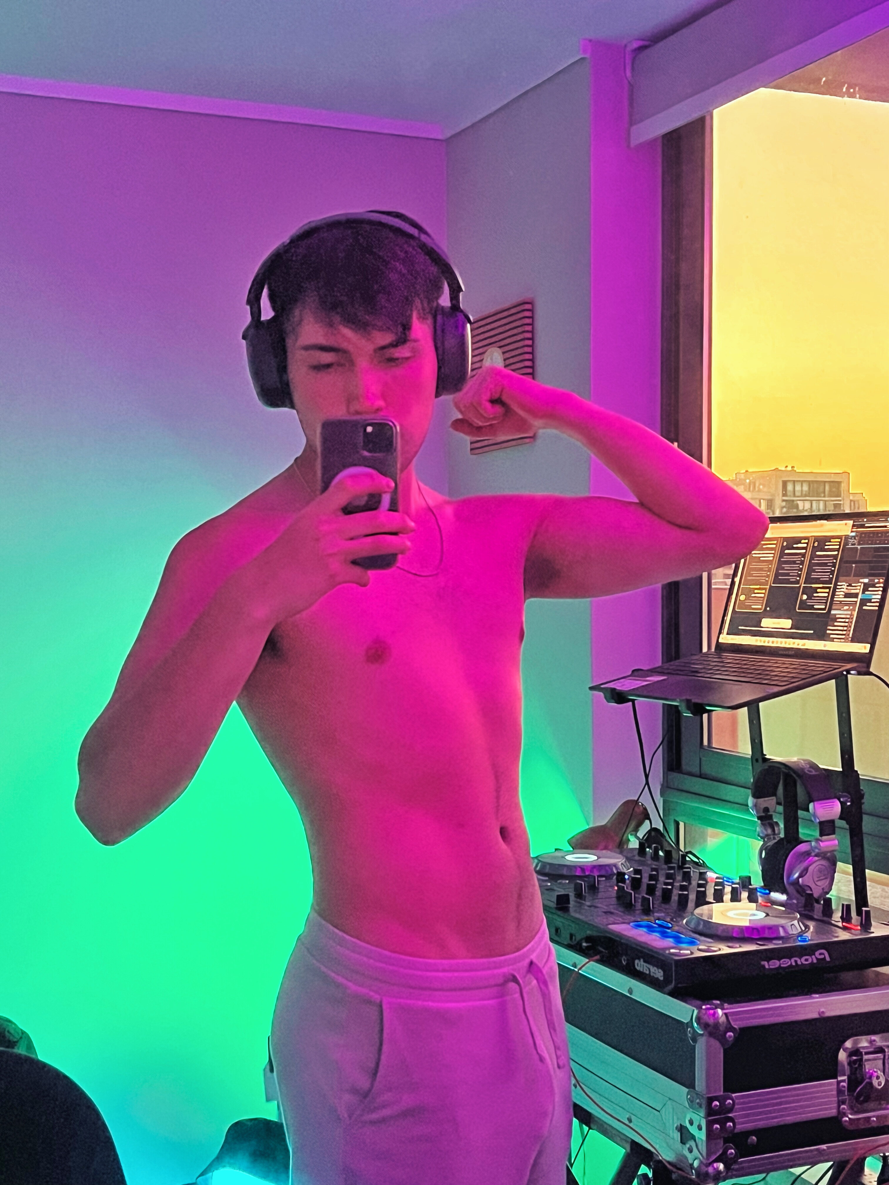 Apolo 🇨🇱 OnlyFans