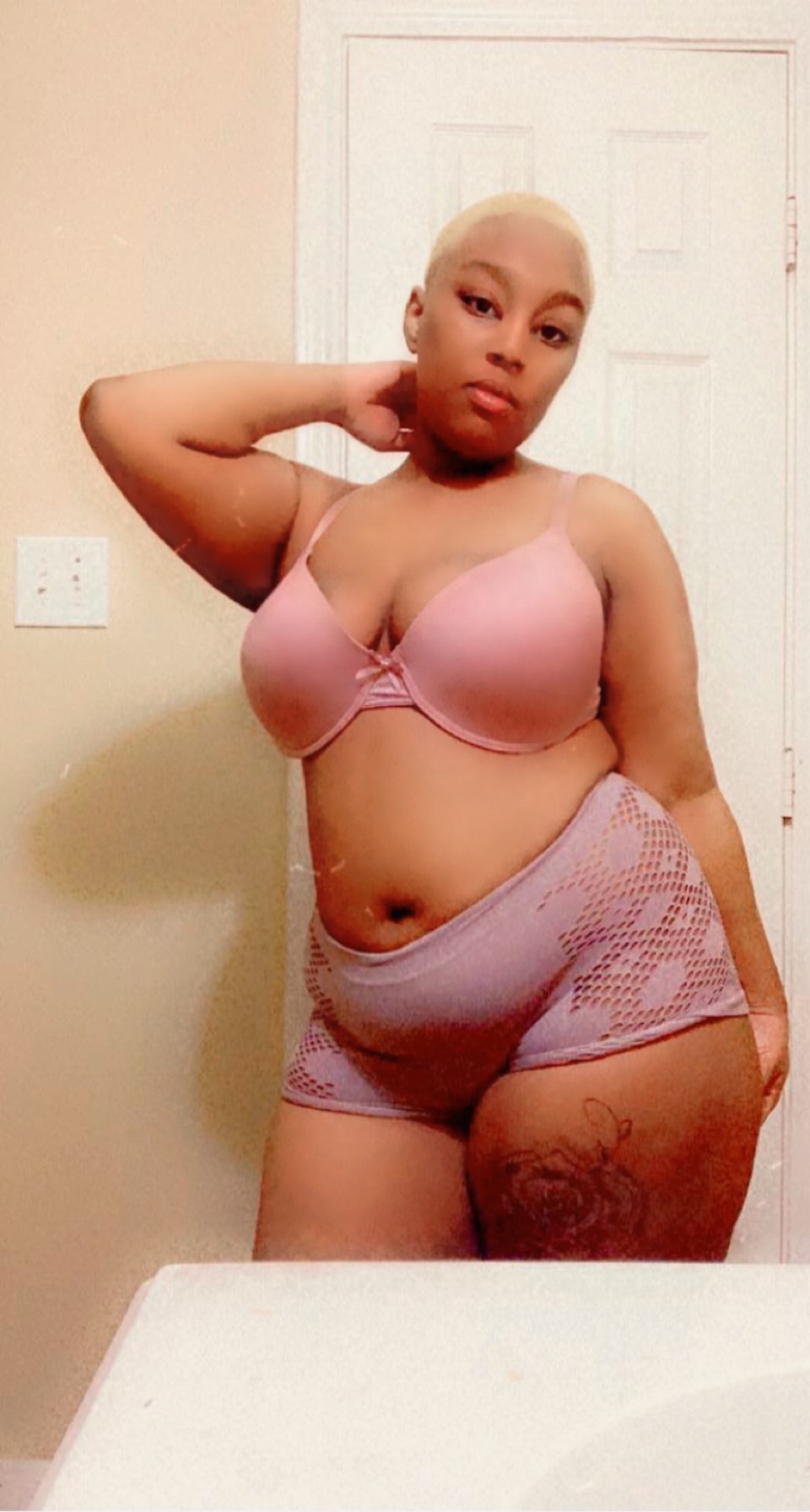 DatGirlDasha OnlyFans header