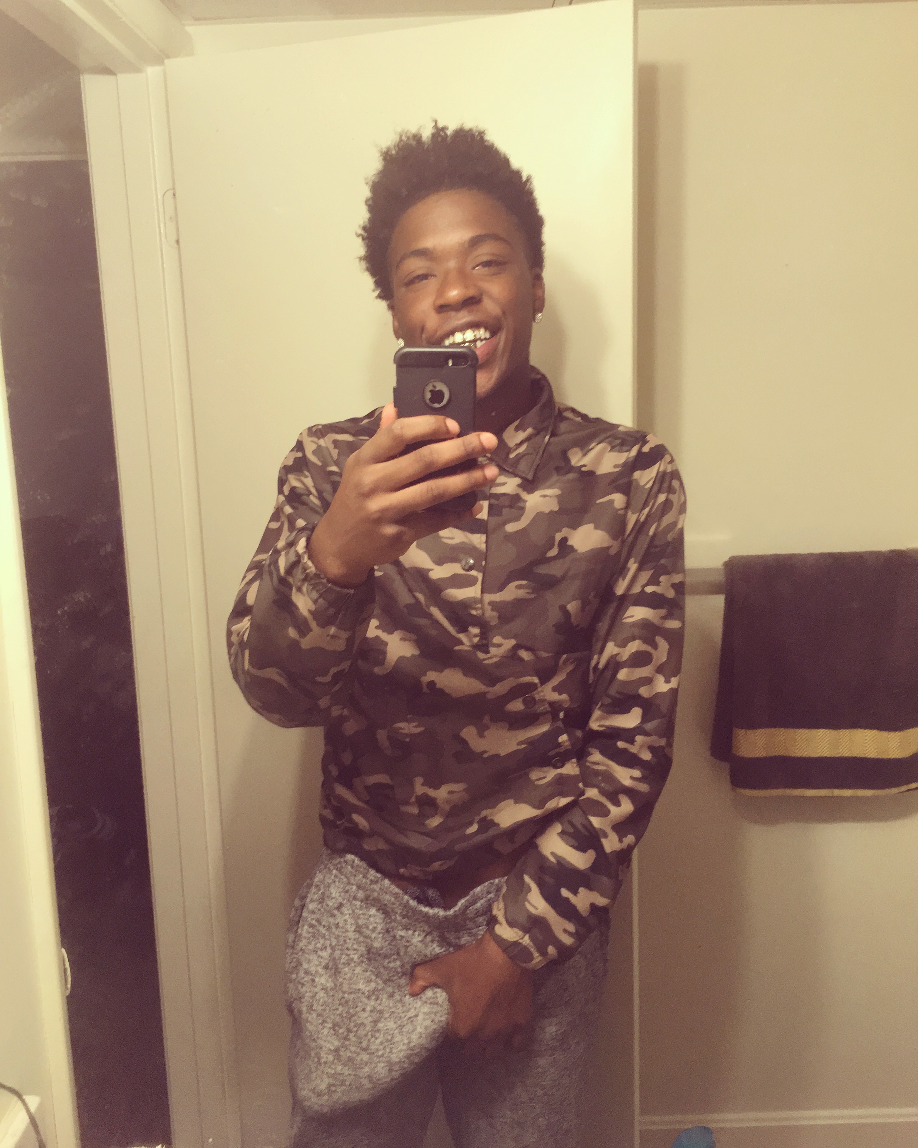 Woeski OnlyFans header