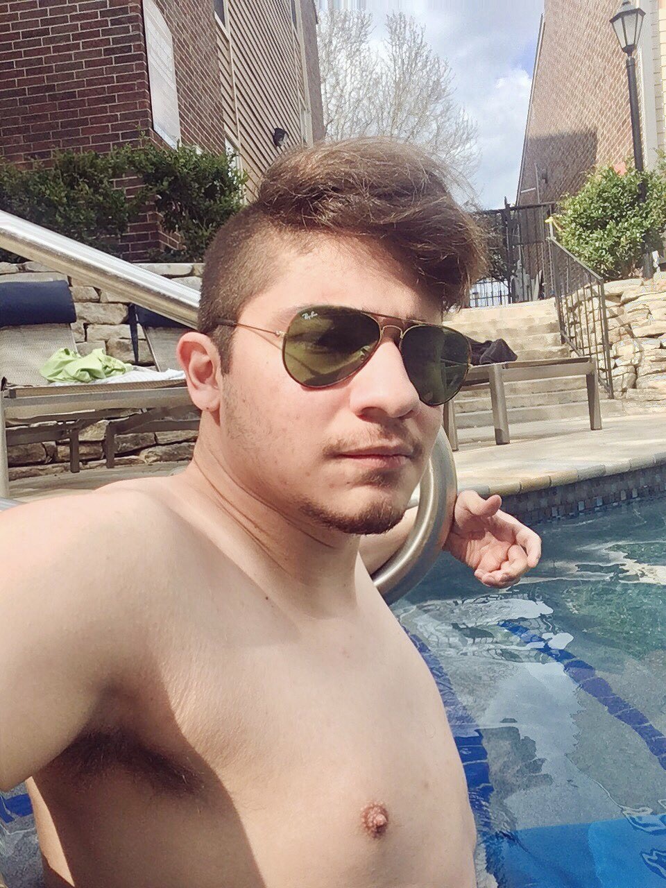 floW $DumbWolf OnlyFans