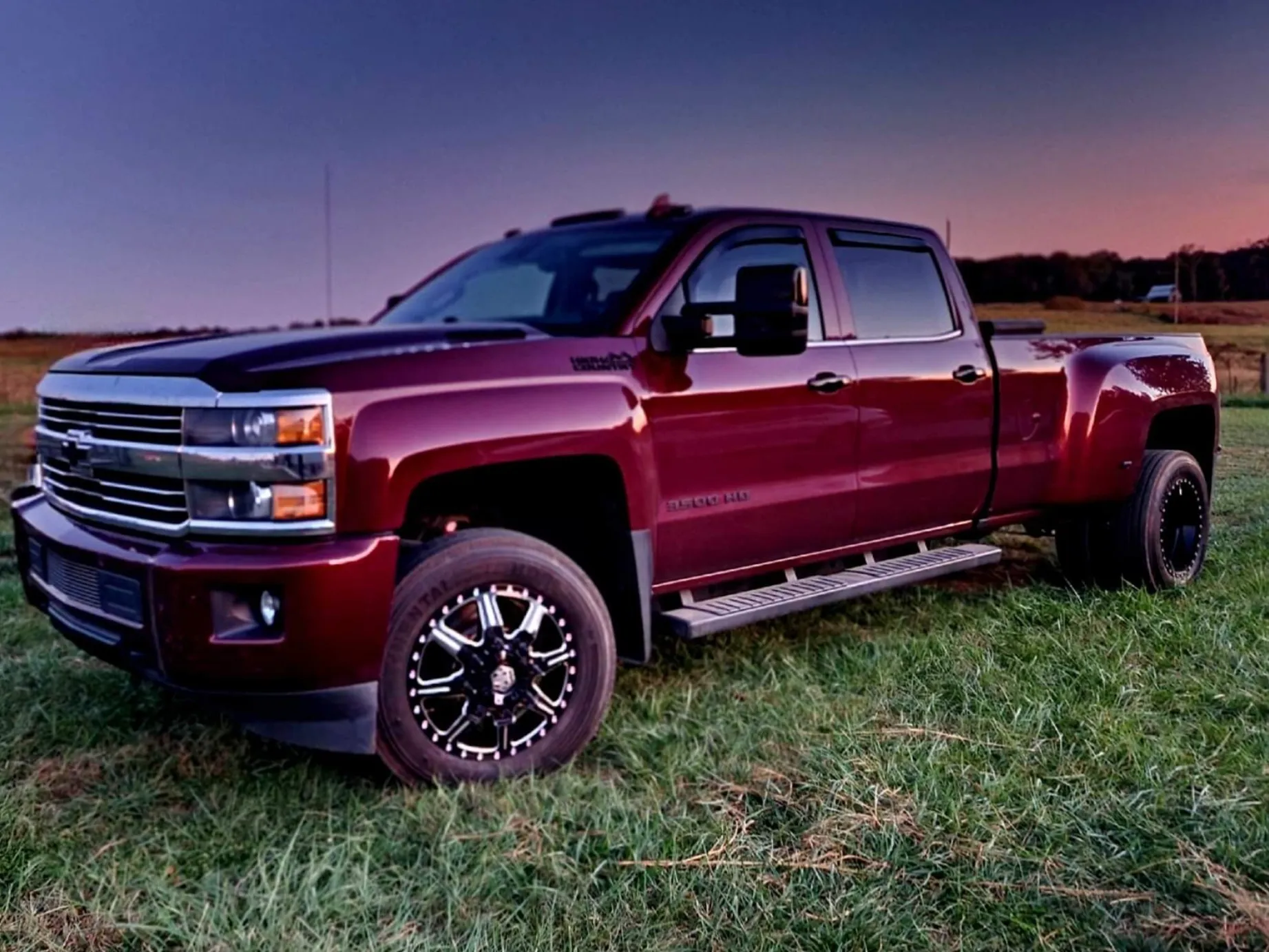 Russell OnlyFans header