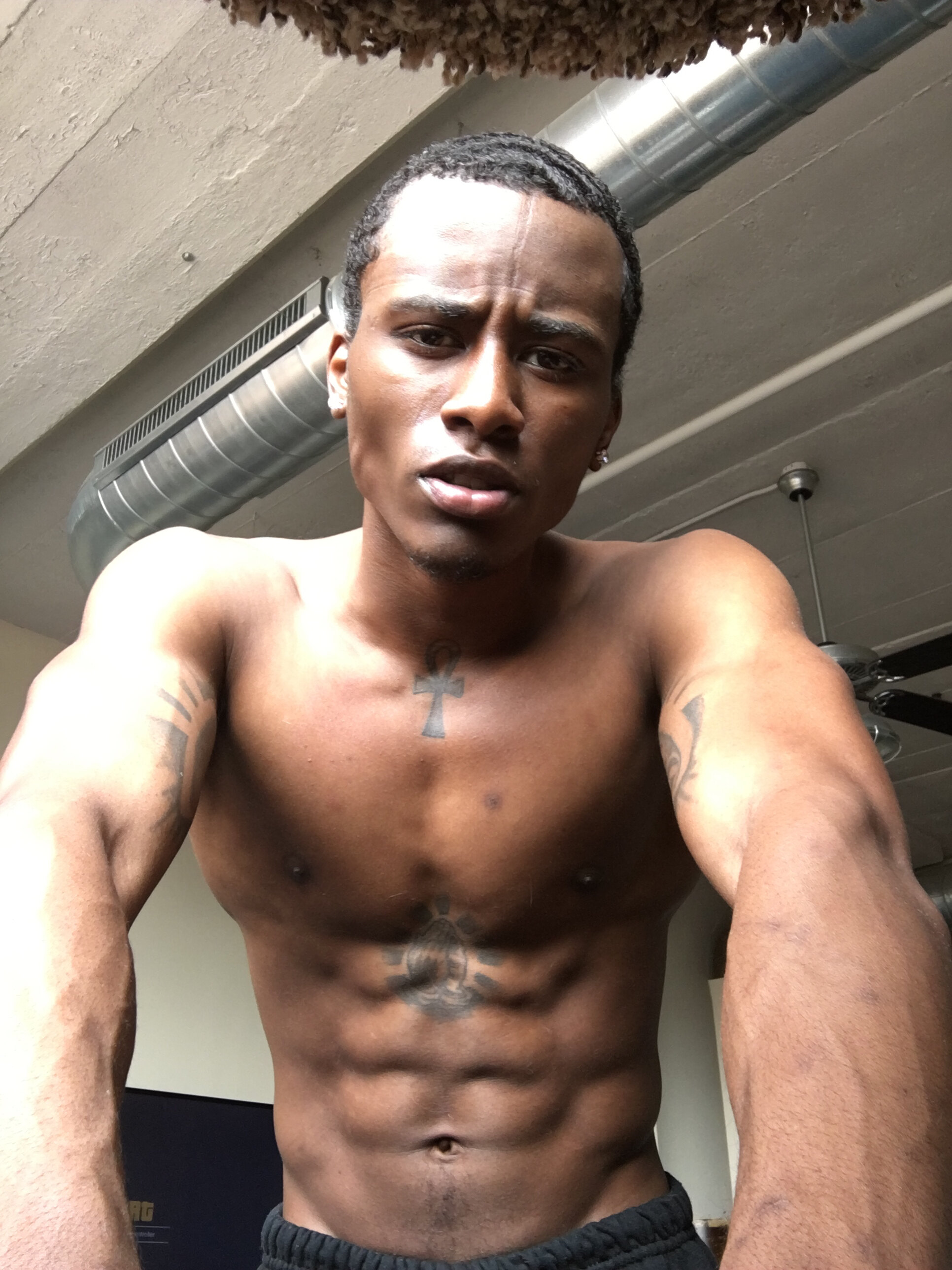 She lust me she loves me not OnlyFans