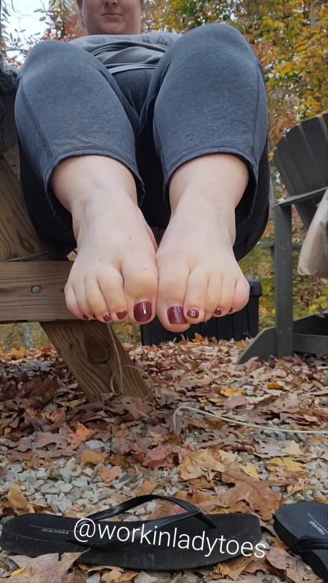 Workin' Lady Toes OnlyFans header