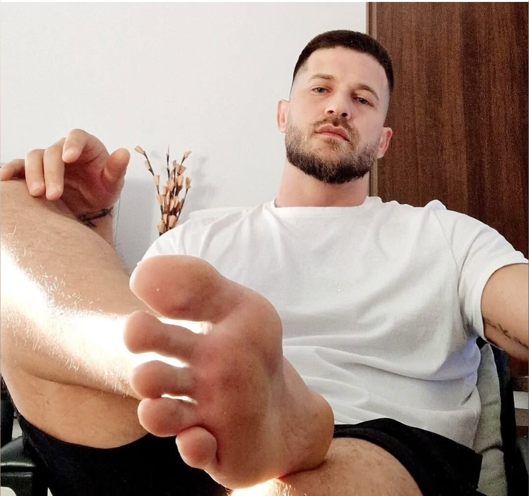 Worship Those Feet OnlyFans