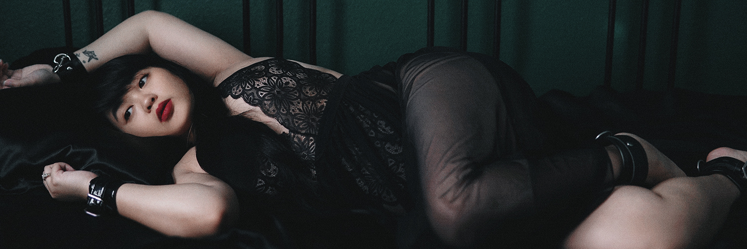 Wren &amp; Crowe OnlyFans header