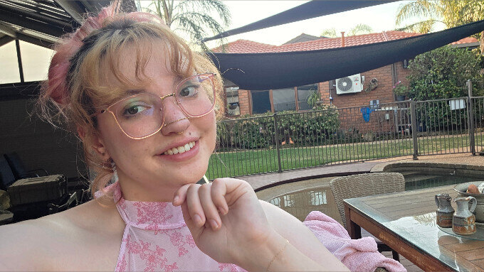 Wren OnlyFans header