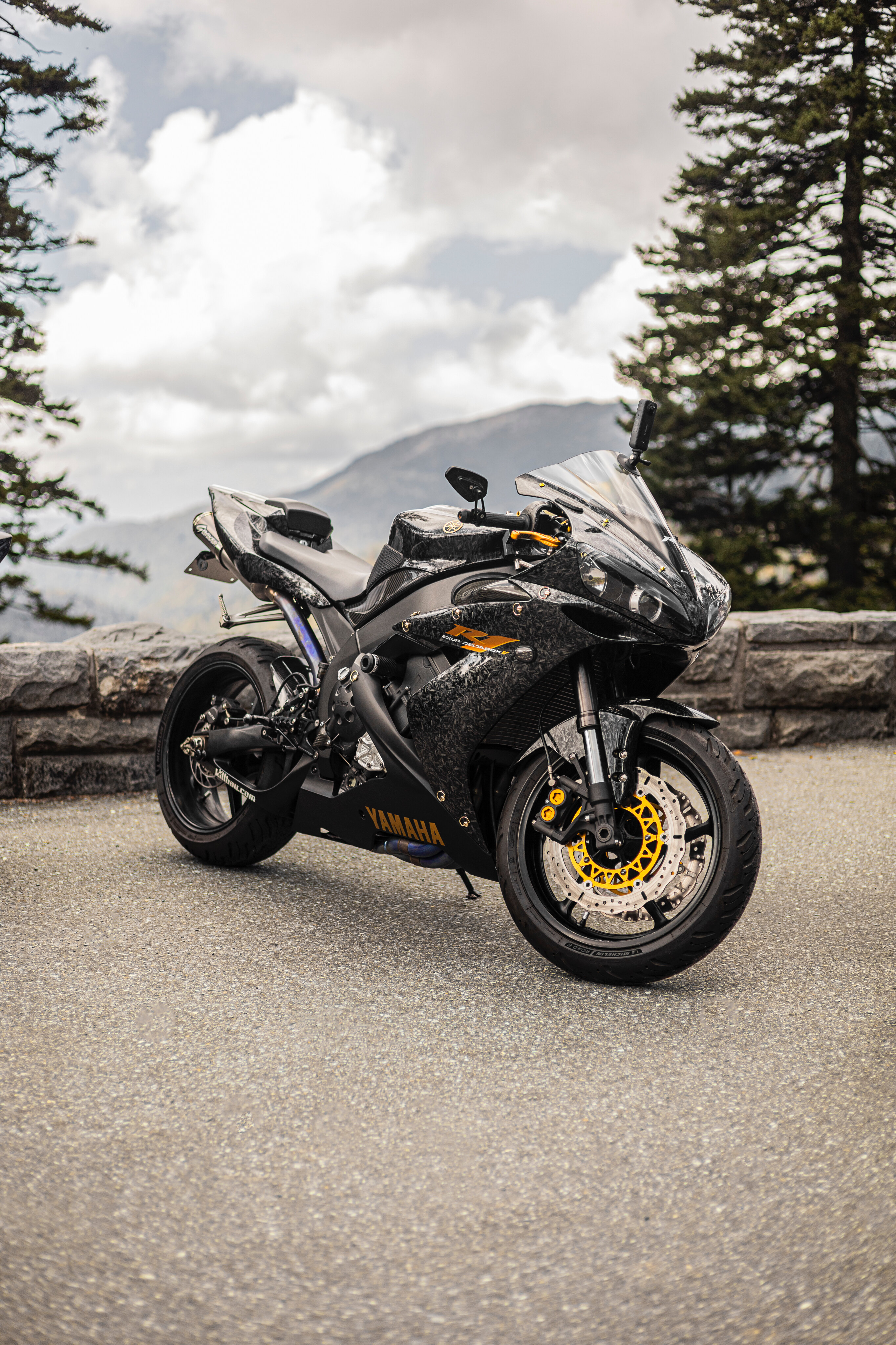 𝖁𝖎𝖛𝖎𝖆𝖓 🦇 OnlyFans header