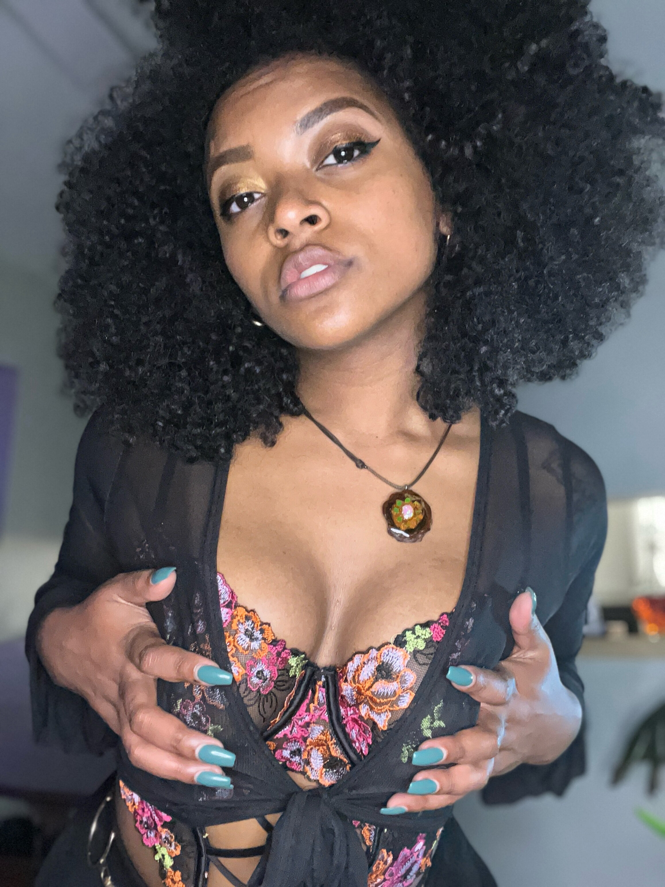 Taylor THEE PONY OnlyFans