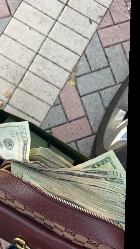 wuy wuy OnlyFans header