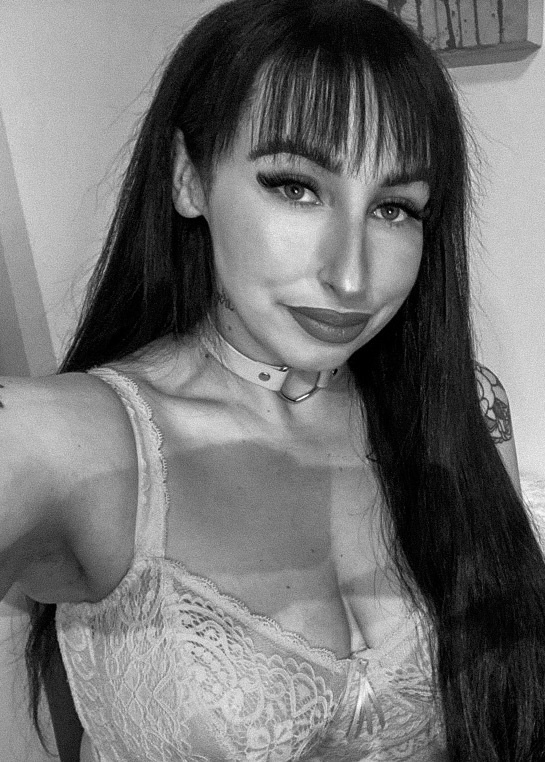 Stella Wynter OnlyFans