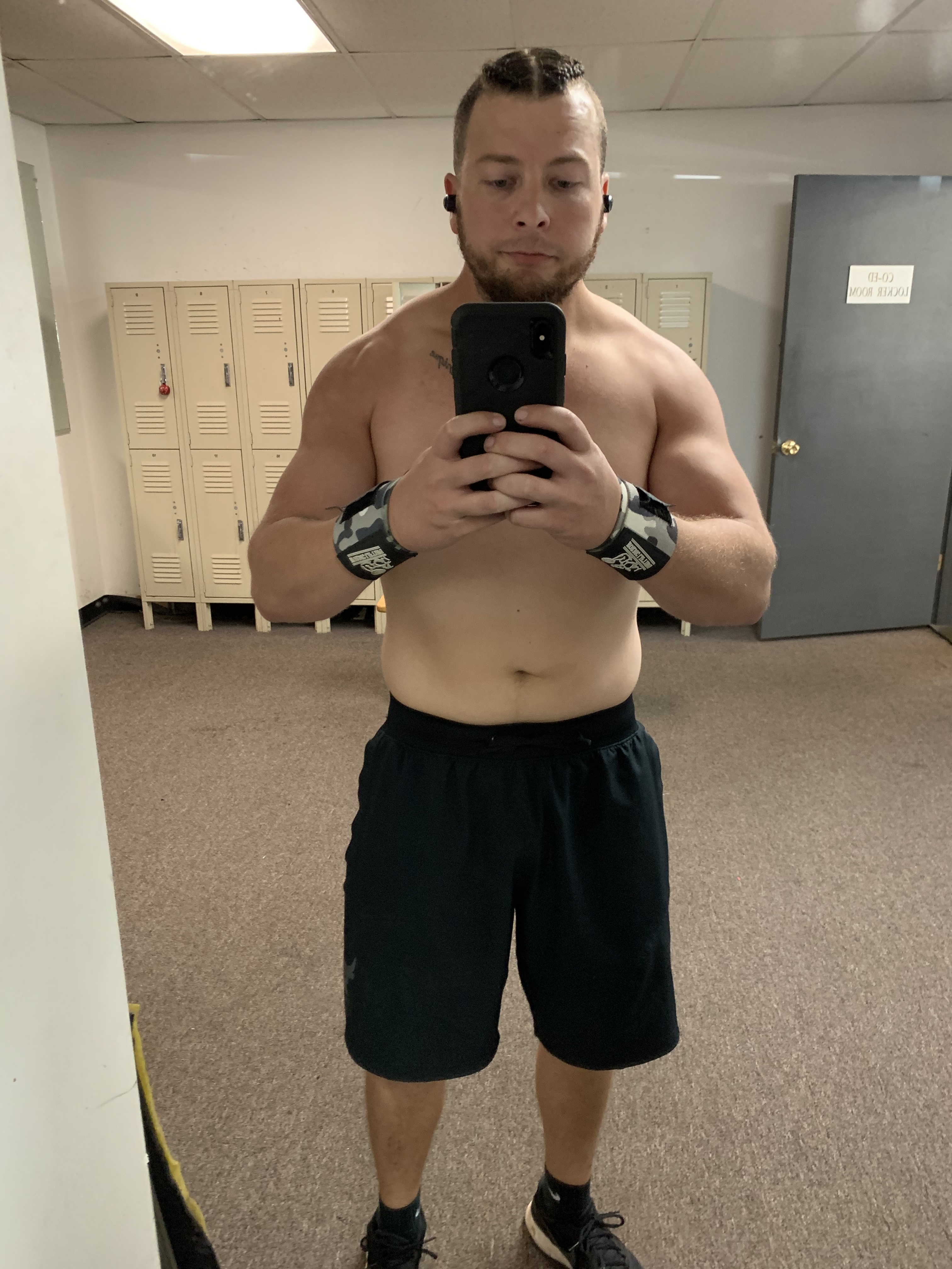 Wyt3mic OnlyFans header