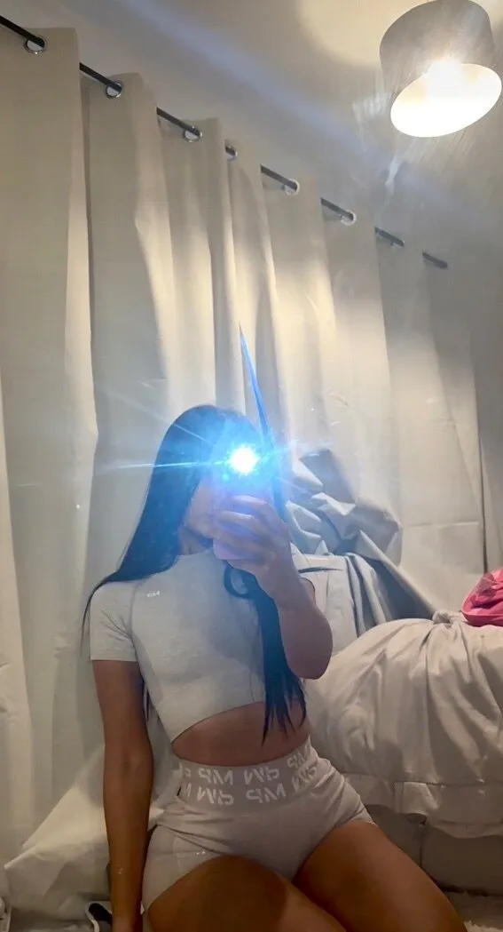 Beth OnlyFans header