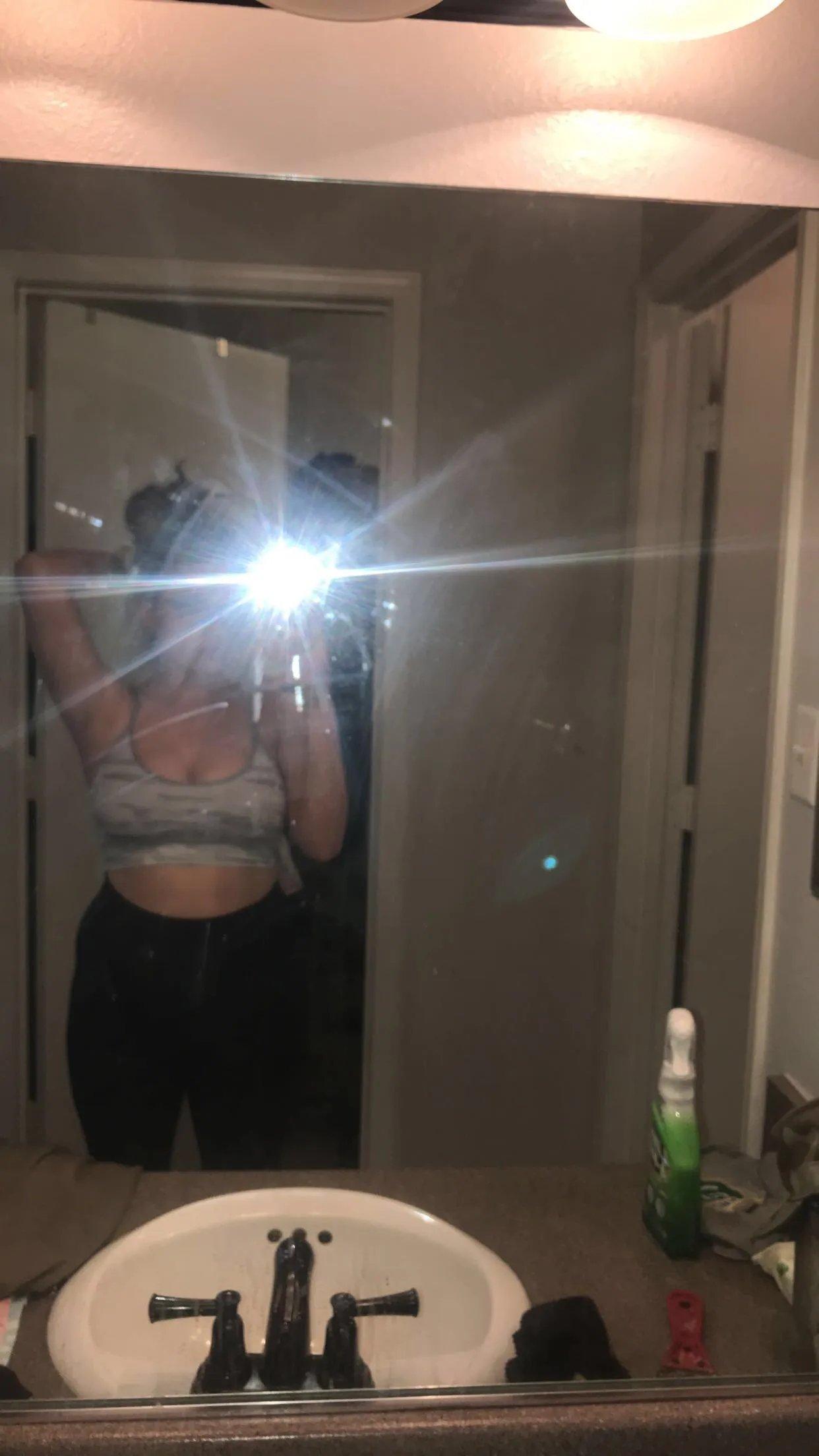 BrokeBitch OnlyFans header
