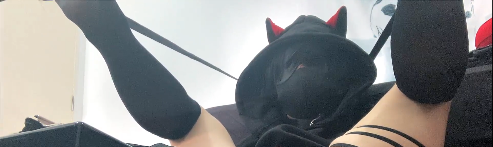 xdressvivi OnlyFans header