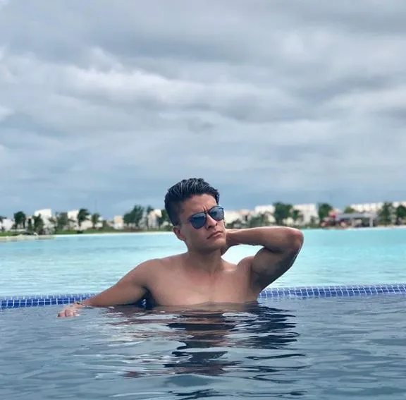 Drew Yam OnlyFans header