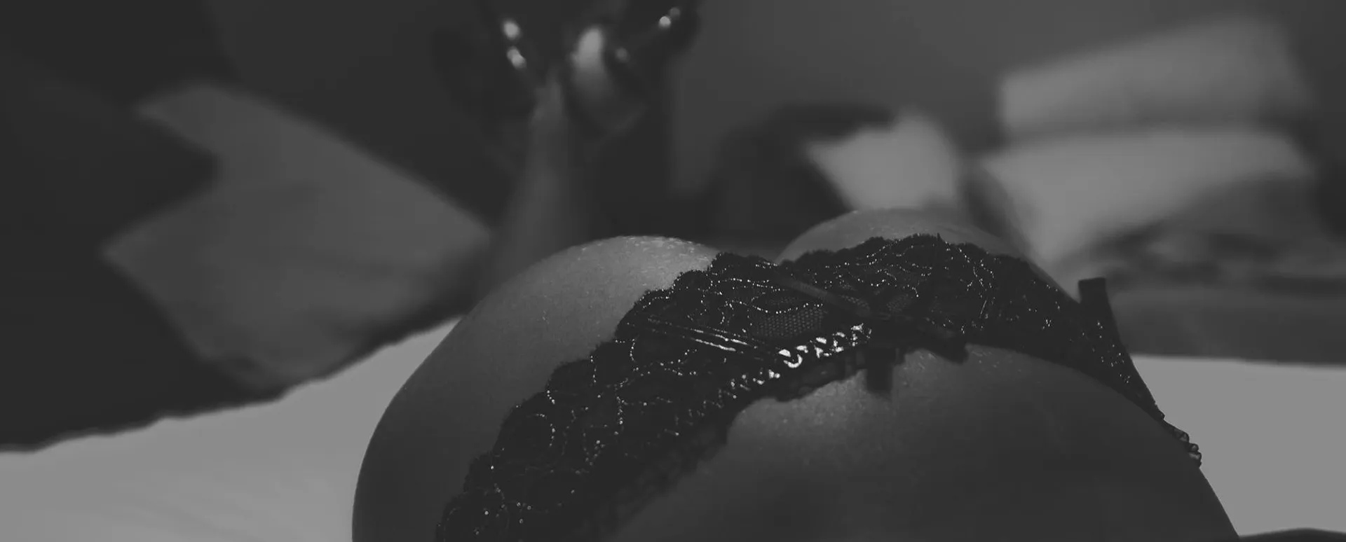 Xelinax OnlyFans header